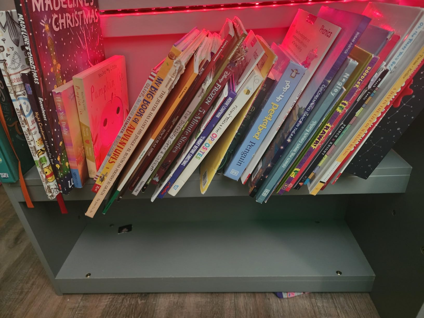 Giantex Low Loft Bed with LED Lights, Wooden Twin Loft Bed with Stairs & Safety Guardrail, Loft Bed Twin Size with Storage Bookcase and Under-Bed Play Space, Loft Bed for Kids (Natural) customer photo 2