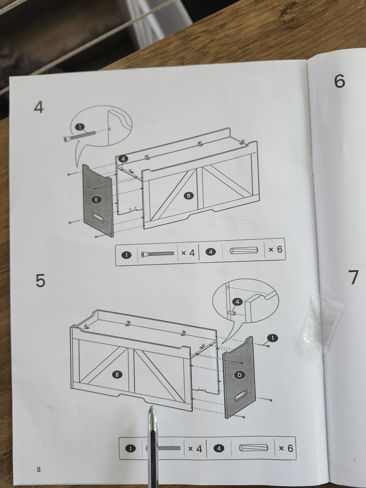 VASAGLE Storage Chest with 2 Safety Hinges, 15.7 x 39.4 x 18.1 Inches customer photo 1
