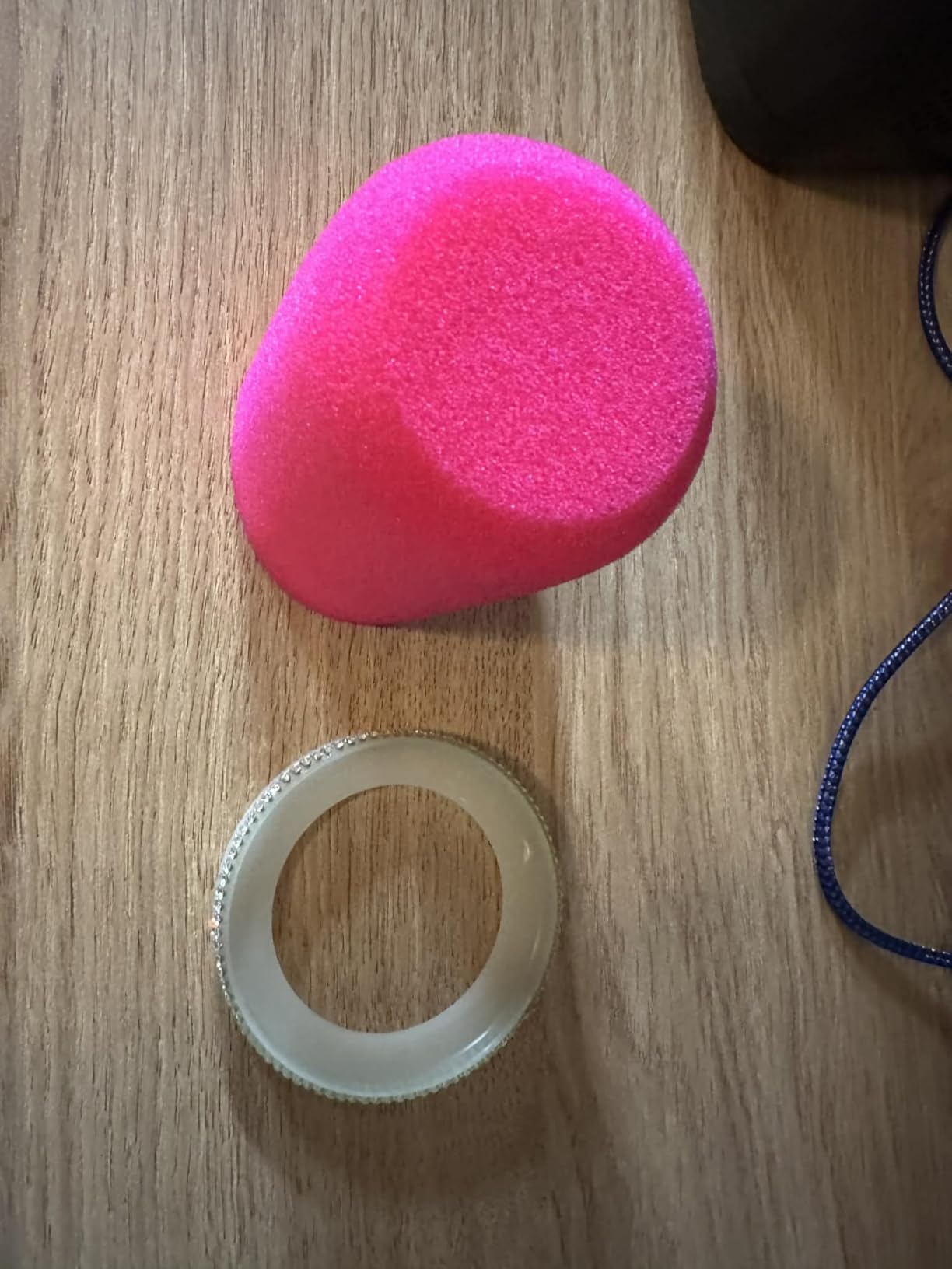 Pink Mic Cover giving Glow Effect to Shure MV7/MV7X customer photo 1