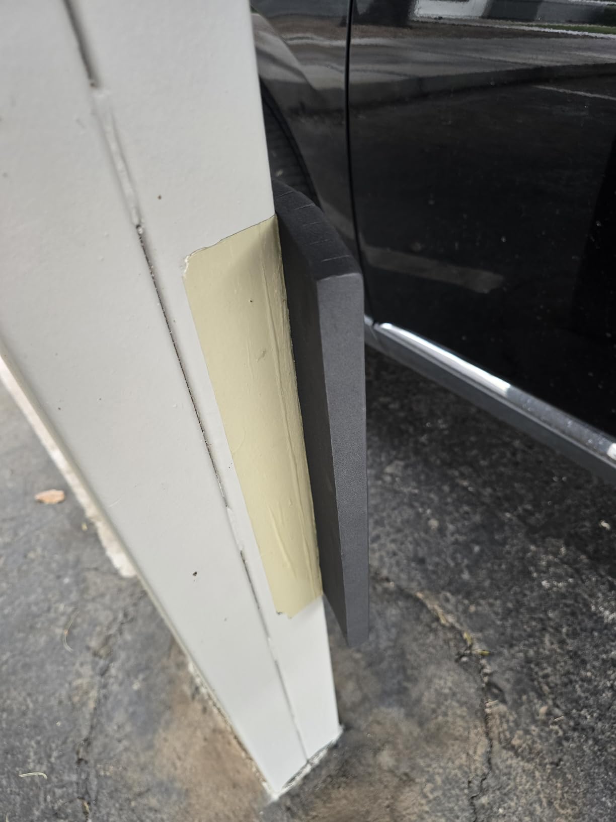 2Pcs Garage Wall Protector, Black Printed Foam Garage Bumpers for Parking Car, Wall Column Corner Guard Garage Wall Bumper, Garage Pole Protector Padding for Parking Lot (Black Printed Finish) customer photo 1