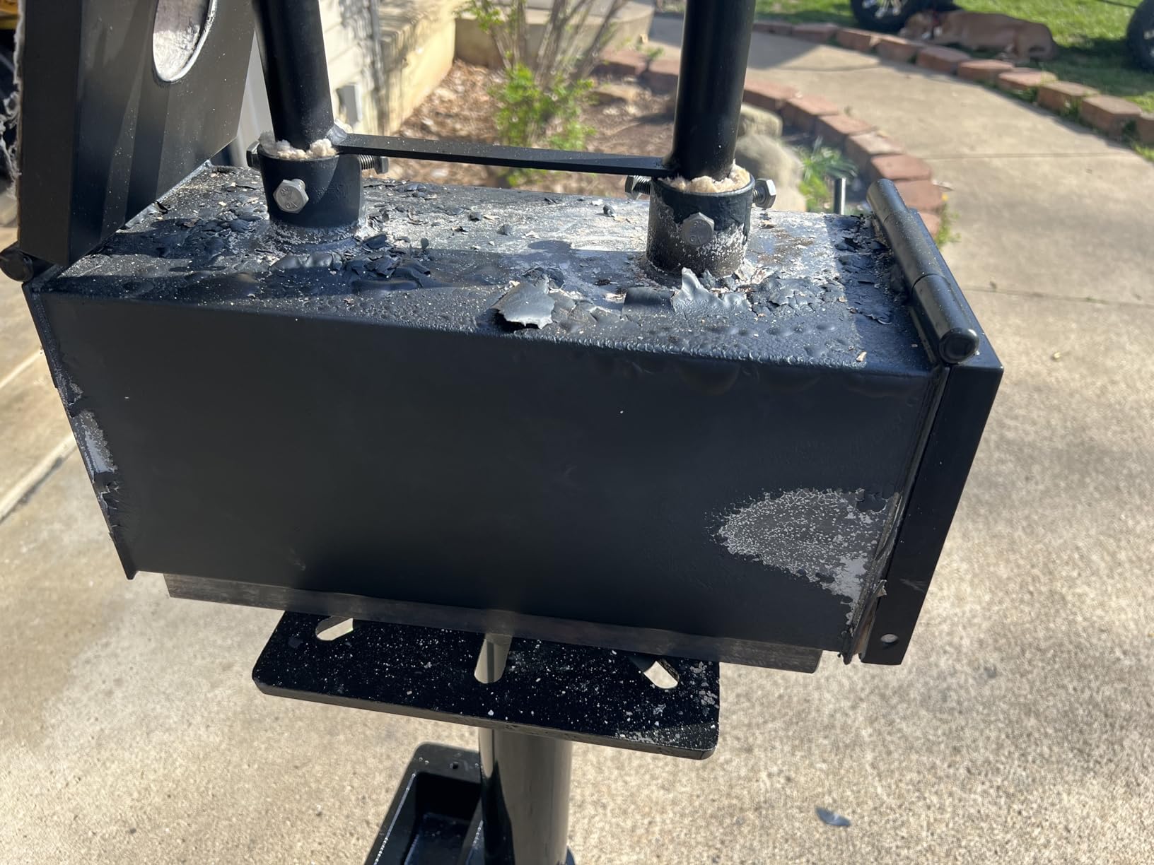 Triple Burners Portable Propane Gas Forge Three Burners 2700°F/1482℃ Large Capacity Square Forging Furnace for Blacksmithing Farrier Knife Tool Making Equipment with Tong & Gloves 2-Doors customer photo 1