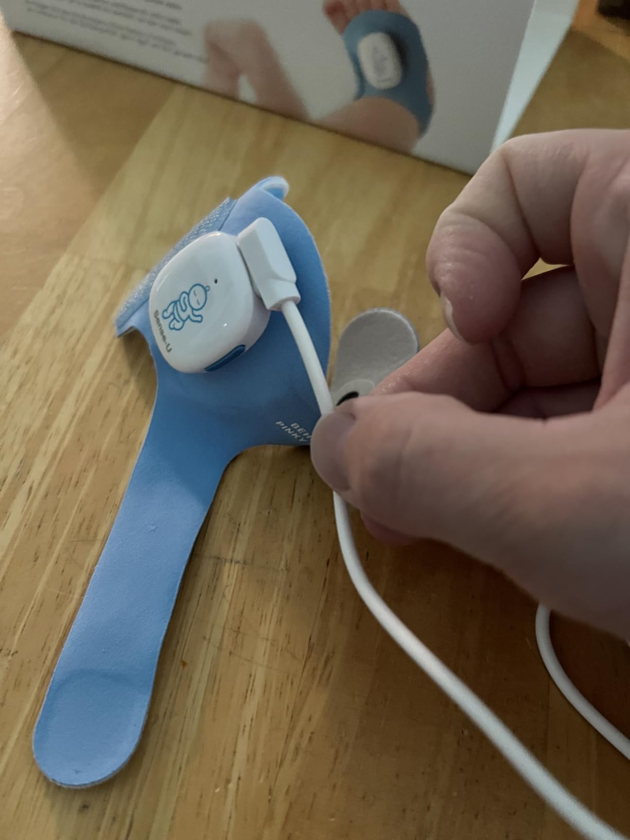 Sense-U Smart Sock Shoe 2 (Long Range) Baby Monitor with Access from Anywhere: Track Heart Rate, Sleep Patterns, with Transmissive PPG Foot Sensor customer photo 2