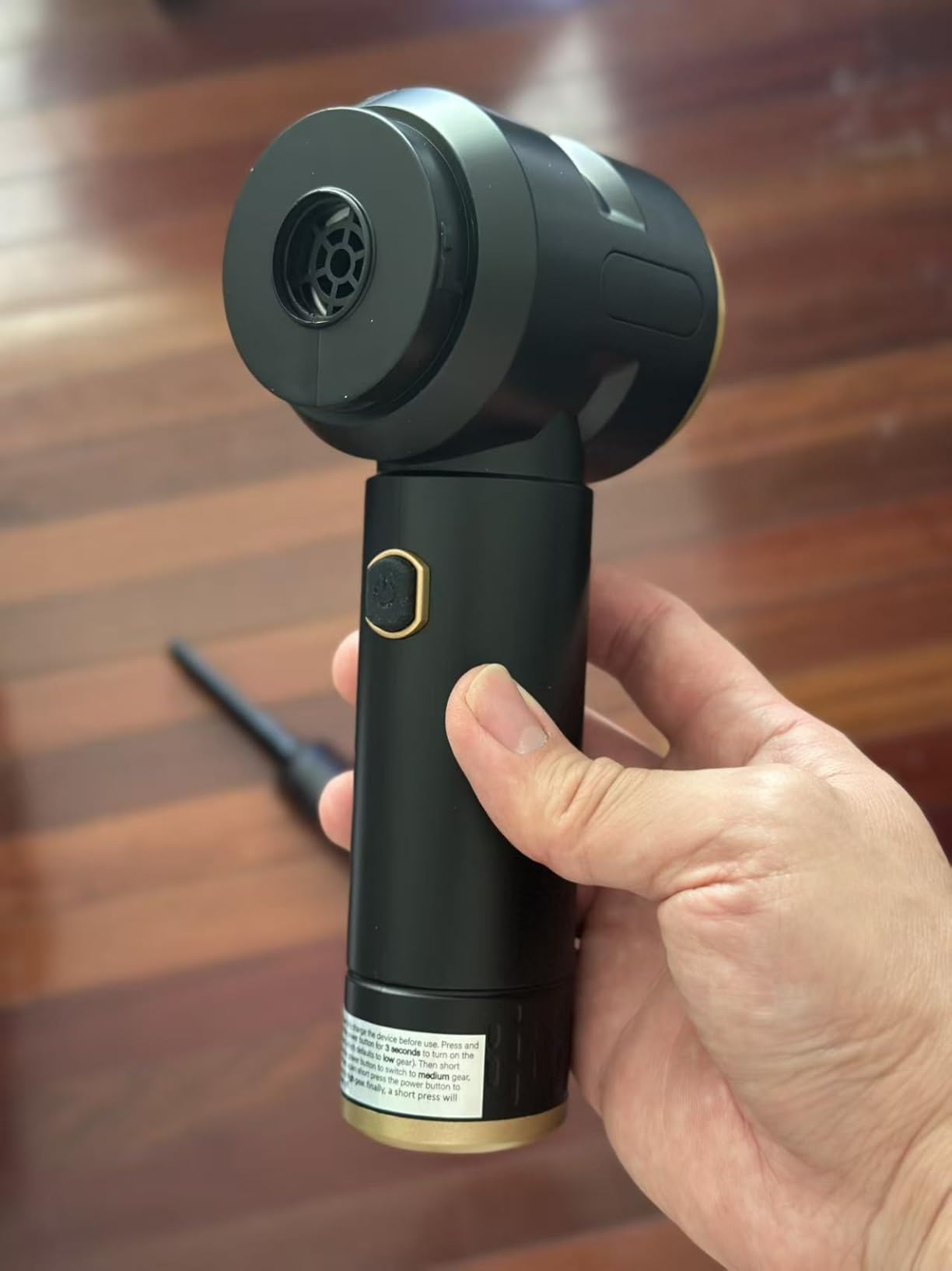 Handheld Vacuum Cleaner Cordless, 23000Pa Powerful Car Mini Vacuum Cleaner, Rechargeable Portable Lightweight dust Catcher for Home Car Carpet Stairs Pet Hair Deep Cleaning(Black-Gold). customer photo 2