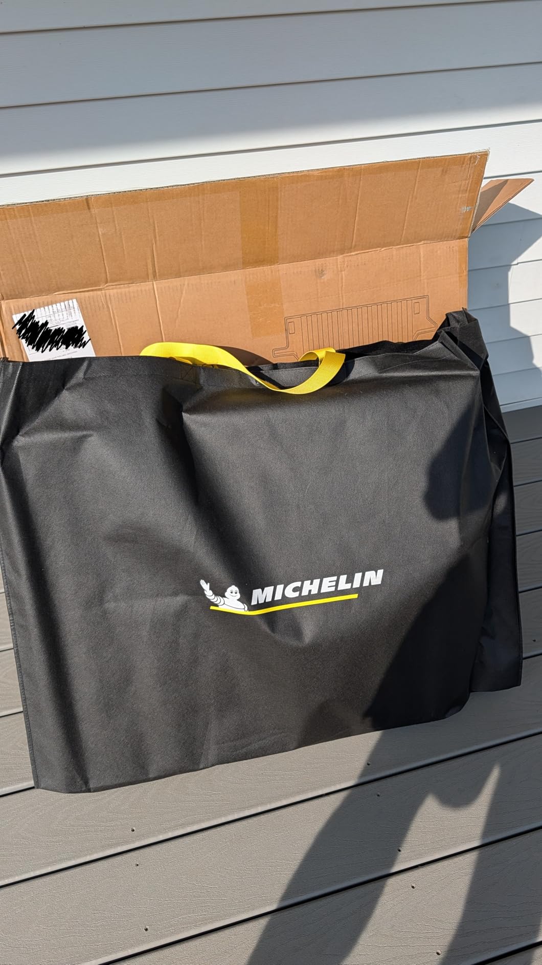 Michelin Truck Bed Mat for 2019-2026 Chevy Silverado/GMC Sierra 1500 5.8 FT customer photo 2