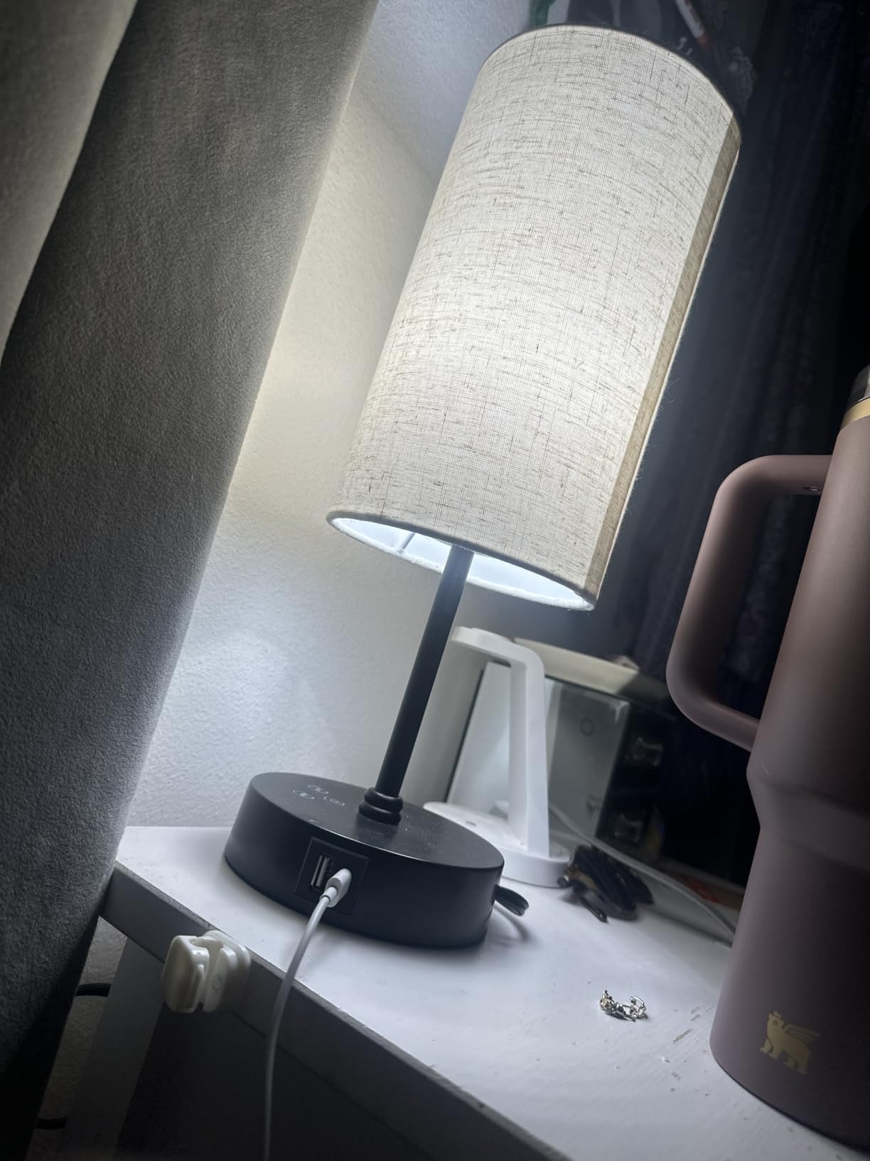 Unicozin Table Lamp for Bedroom, 3 Color Temperatures, 7 RGB Colors, Adjustable Brightness, Dual USB Charging Ports, Ambience Nightstand Light with Blue Shade, Desk Lamp for Kids Reading Home Office customer photo 2