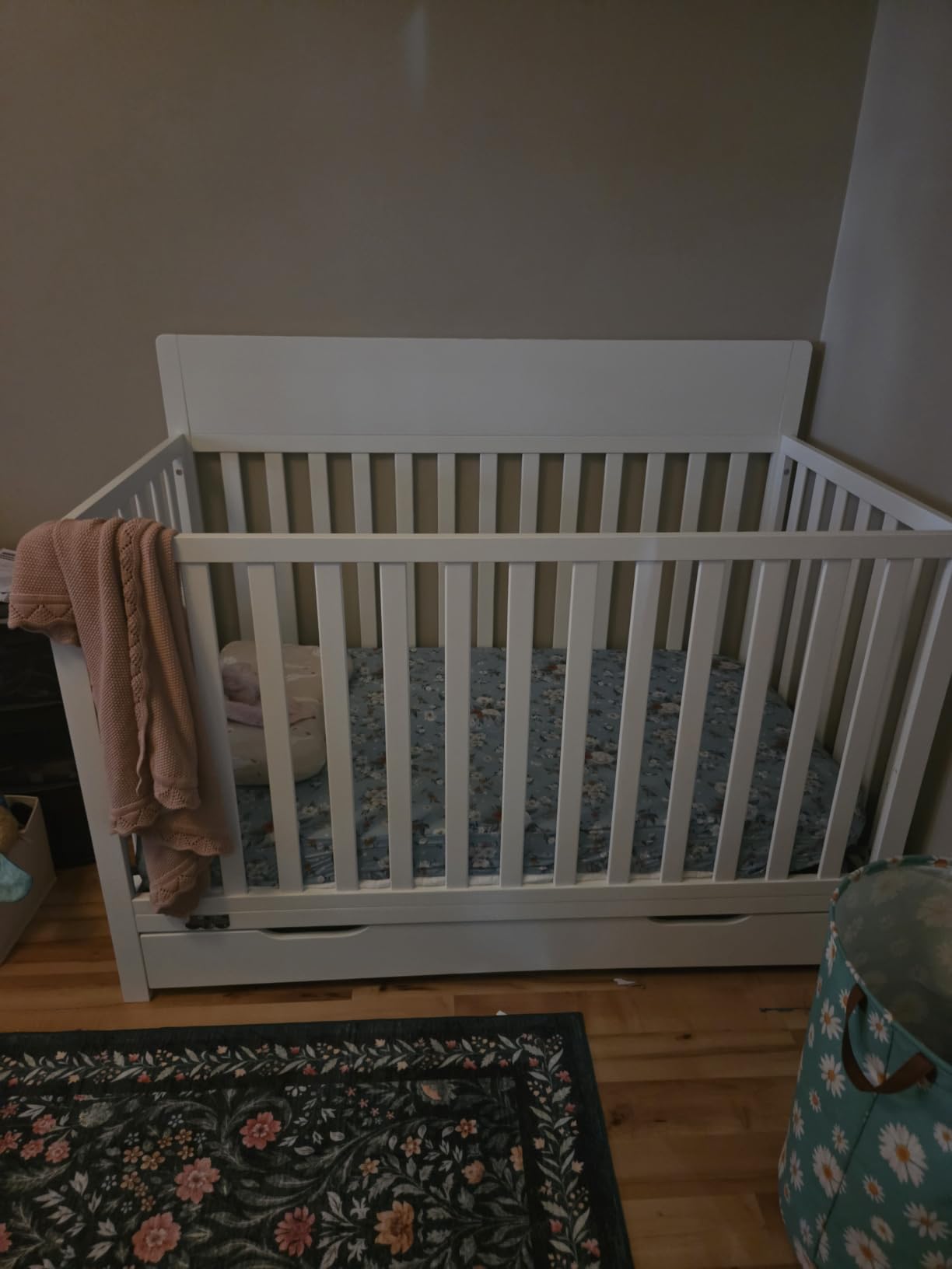 Fisher-Price Meadowbrook 4-in-1 Convertible Full Size Baby Crib with Drawer, Wooden Nursery Furniture, Converts to Toddler Bed with Guardrail, Daybed & Full-Size Bed, GGG & BSA Certified, Meadow Green customer photo 2
