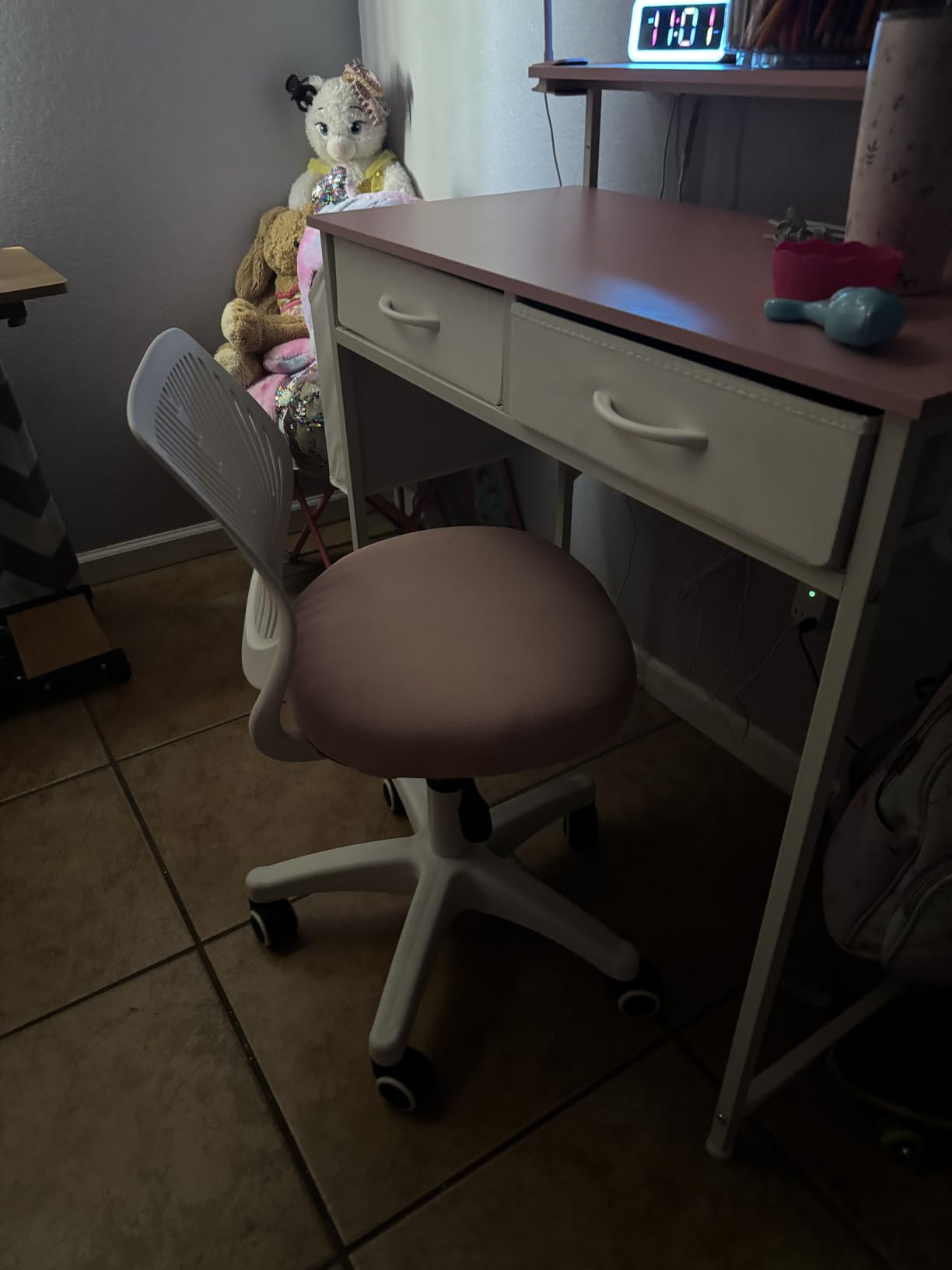 JPBSTO Armless Desk Chair, Height Adjustable Swivel Office Rolling Task Chairs with Soft Mesh Padded Cushion, Ergonomic Small Study Computer Chair for Girls Boys Teens, Pink customer photo 1