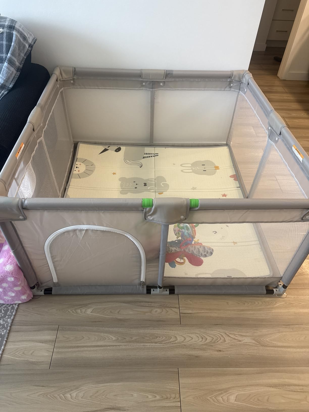 ZEEBABA Baby Playpen with Mat, 47x47in Beige for Babies & Toddlers customer photo 1