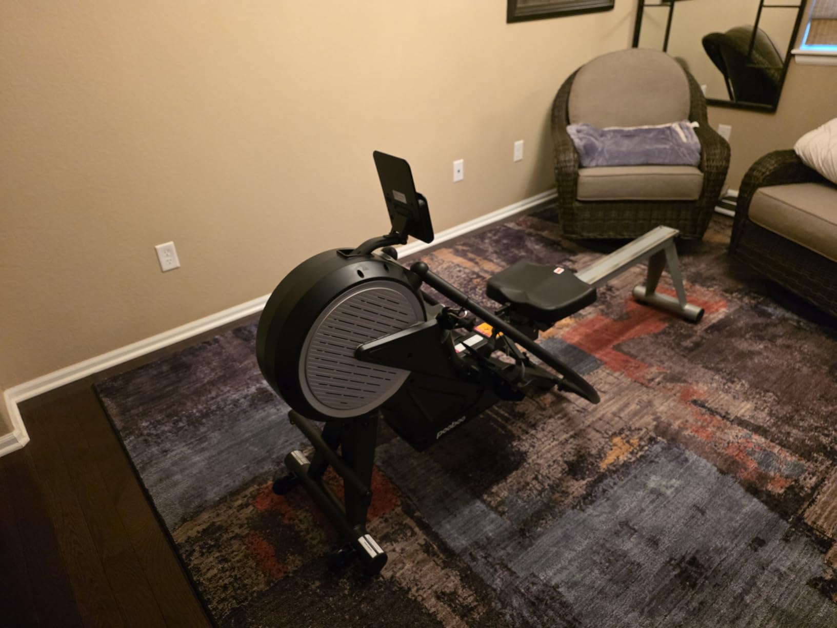 pooboo Dual Scull Rowing Machine with Wind and Magnetic Resistance | Rower Machine with 400 Lb Capacity, 14 Resistance Levels, Foldable Design, Quiet Operation And App Support for Home Workouts customer photo 1