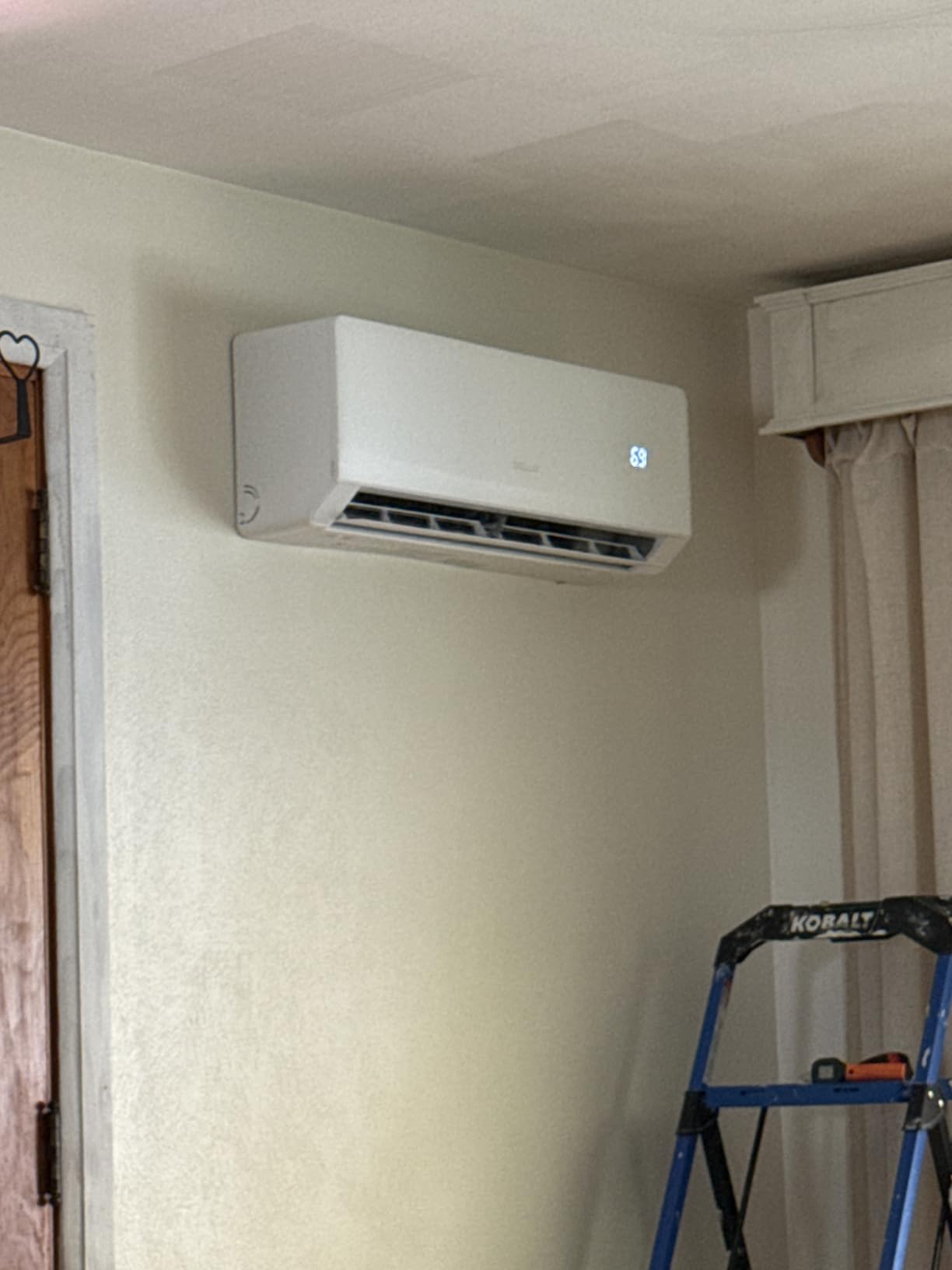 DELLA Serena 22 SEER2 18000 BTU Smart Wifi Mini Split Heat Pump Works with Alexa, Energy Star 1.5 Ton Pre-Charged 230V Ductless AC Unit Inverter System for Rooms up to 1000 Sq.Ft, 16.4ft Install Kit customer photo 1