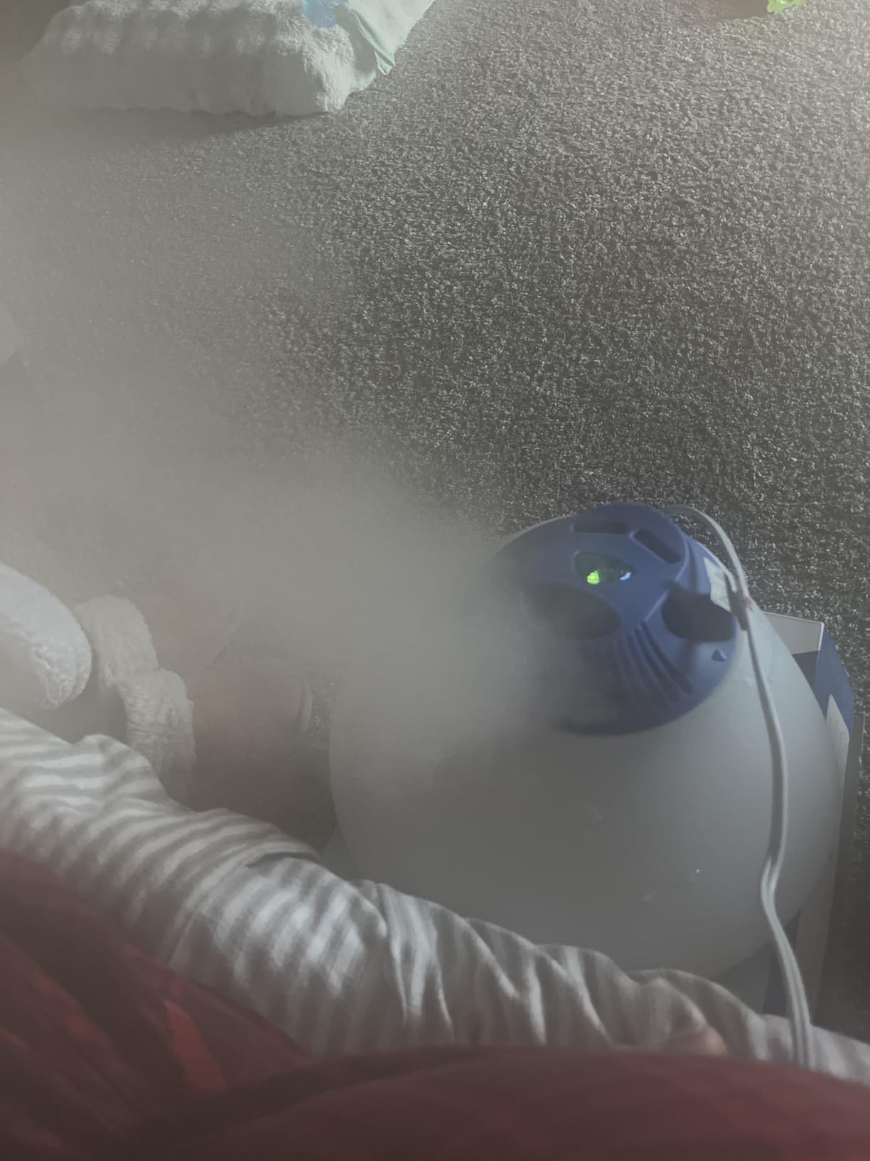 Vicks Warm Steam Vaporizer Humidifier for Medium and Large Rooms, 1.5 Gal customer photo 2