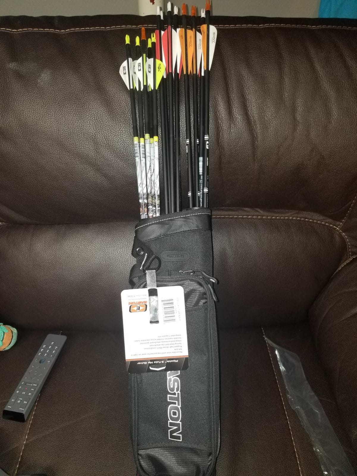 Easton Flipside 3-Tube Hip Quiver, Black, Left/Right customer photo 2