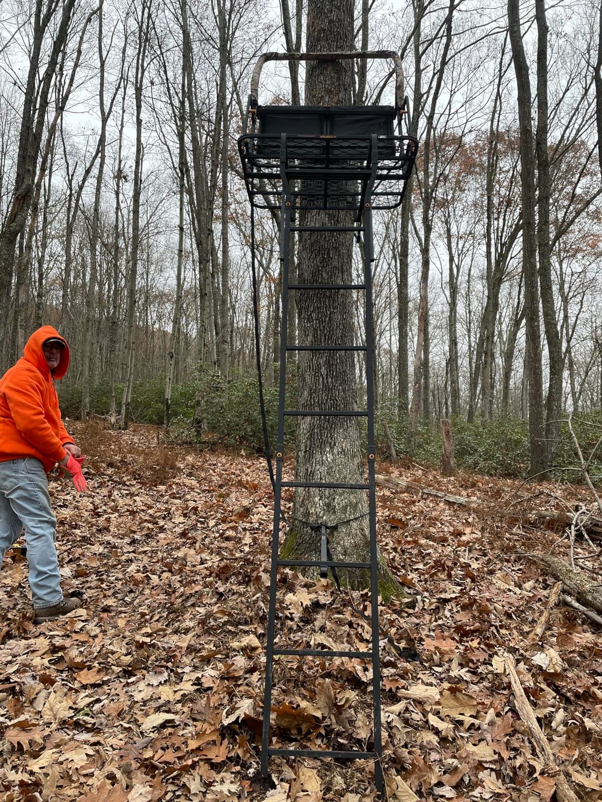 Muddy 2 Person Outdoor Hunting Climbing Ladder, Tree Stand with Flex-Tek Seat, 500 Pound Maximum Capacity customer photo 1