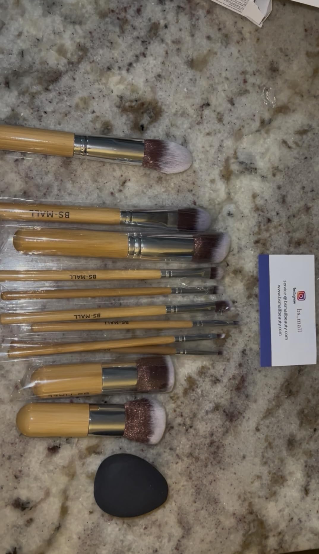 BS-MALL Makeup Brush Set 11 Pcs Makeup Sponge, Professional Bamboo Makeup Brushes for Foundation, Powder, Blush, Concealer, Eyeshadow & Blending, Ideal for Travel, Beginners & Makeup Artists customer photo 2