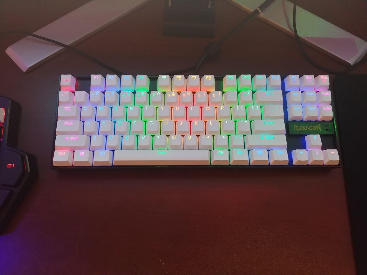 Redragon K552P Mechanical Gaming Keyboard TKL with 18 Backlight Modes, Hot-Swappable Red Switches, 87-Key Compact Ergonomic Design, N-Key Rollover & Software Programmable Macro - RGB, Black customer photo 1
