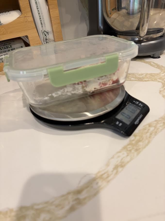 Amazon Basics Digital Scale customer photo 1
