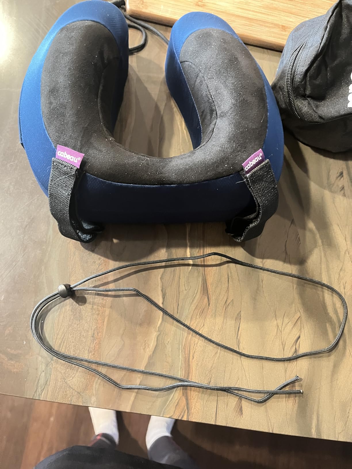 Cabeau Evolution S3 Airplane Travel Pillow for Long Flights - Supportive Memory Foam Body Positioner with Seat Straps to Secure Your Head and Neck and Provides 360 Support (Jet Black) customer photo 2