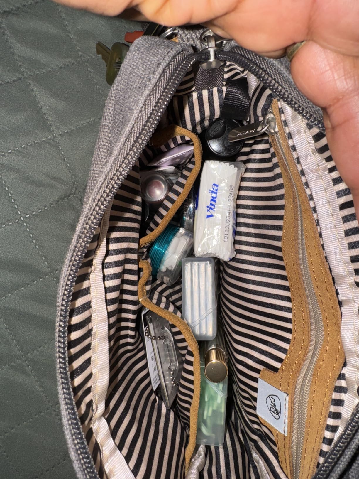 Travelon Anti-Theft Crossbody customer photo 1