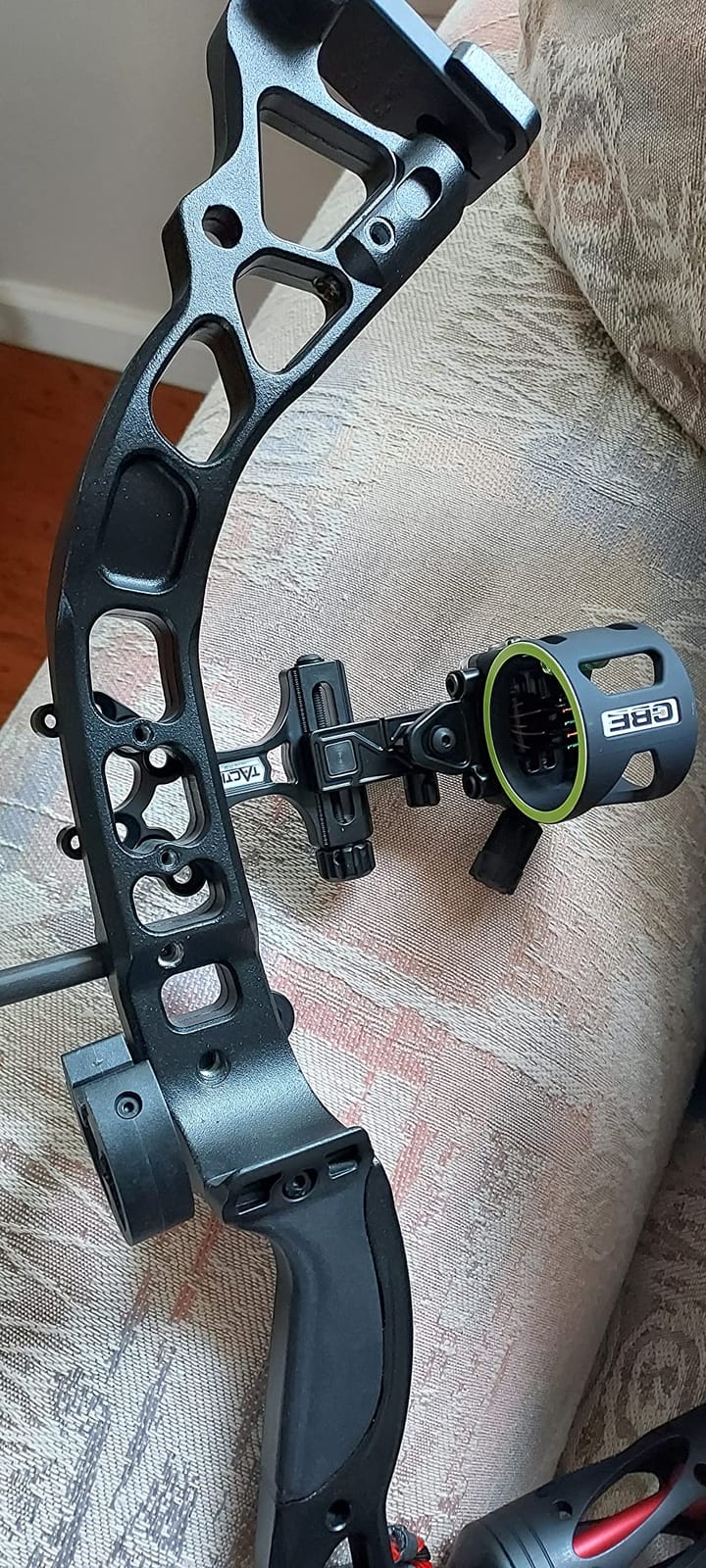 CBE | Tactic Micro Bow Sight 5 Pin | Ambidextrous customer photo 1