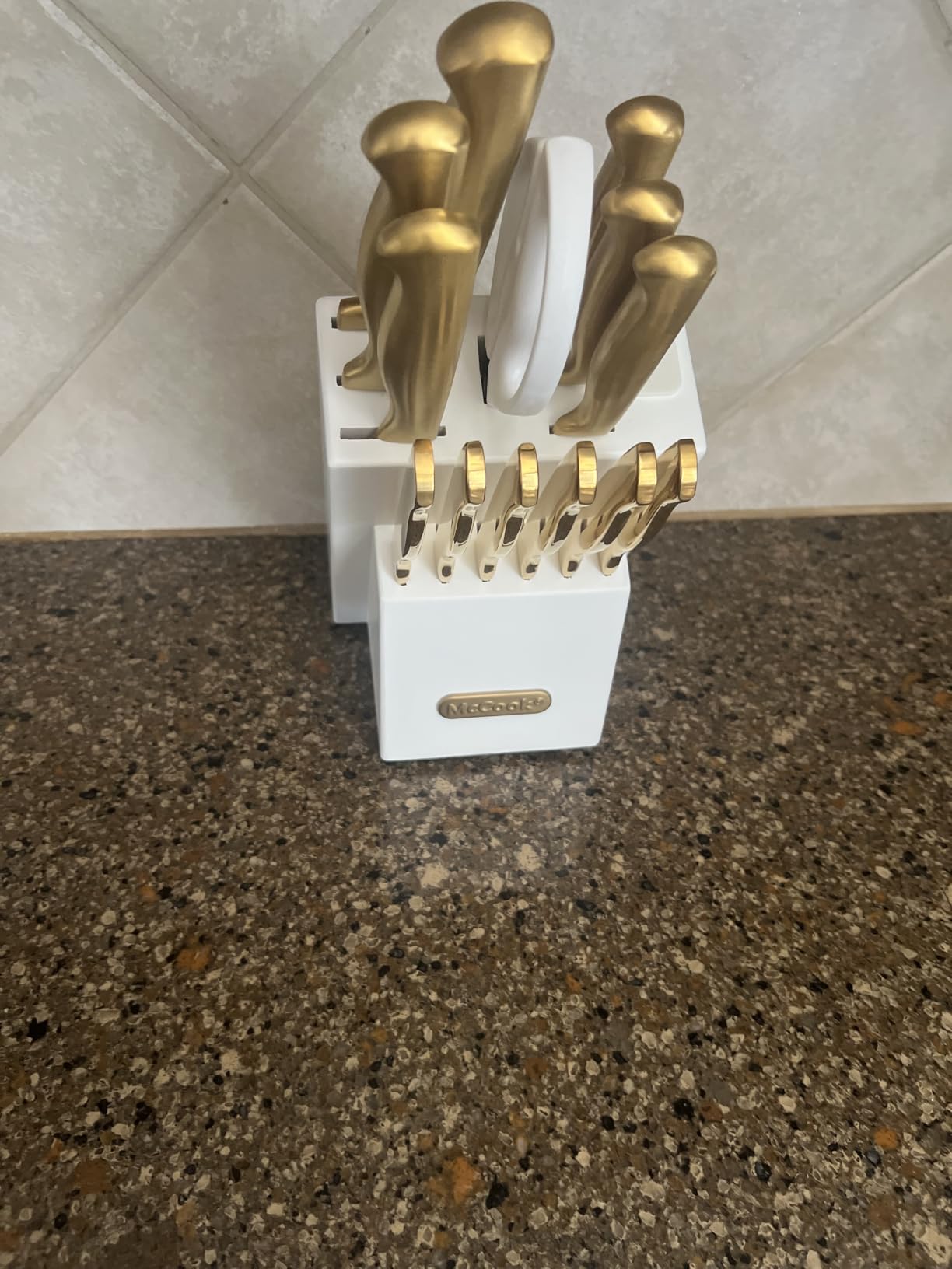 McCook Kitchen Knife Set 15PC Knife Block Set w Built-in Sharpener customer photo 1