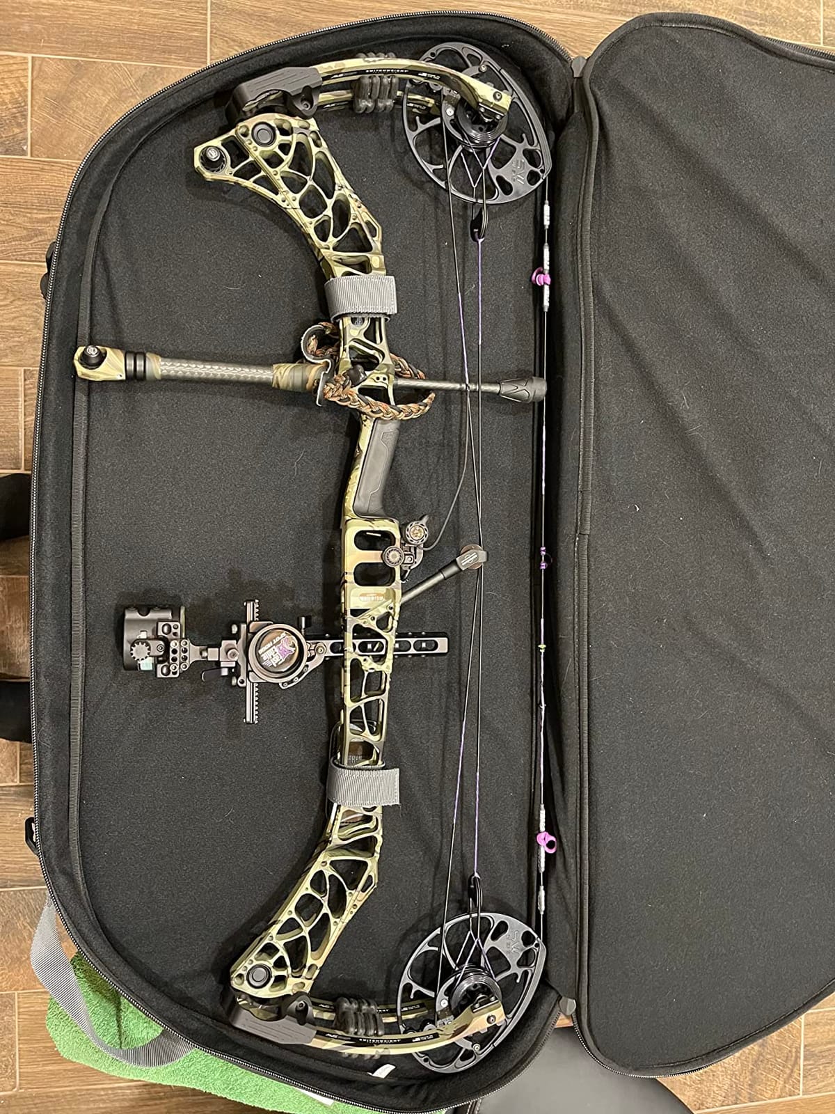 Legend Apollo Soft Bow Case for Compound Bow, Lightweight Travel Bow Bag customer photo 2