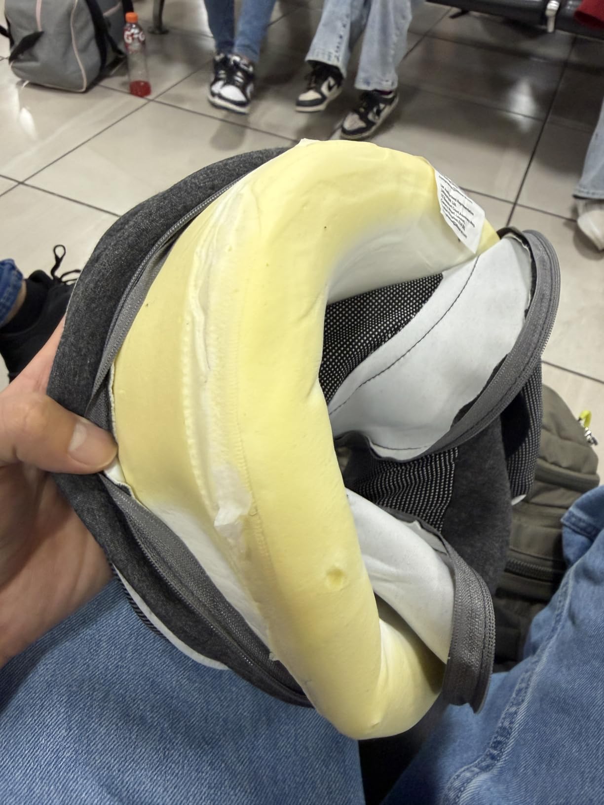 Proglobe Travel Neck Pillow for Airplanes, Long Haul Flight Kit, Grey customer photo 1