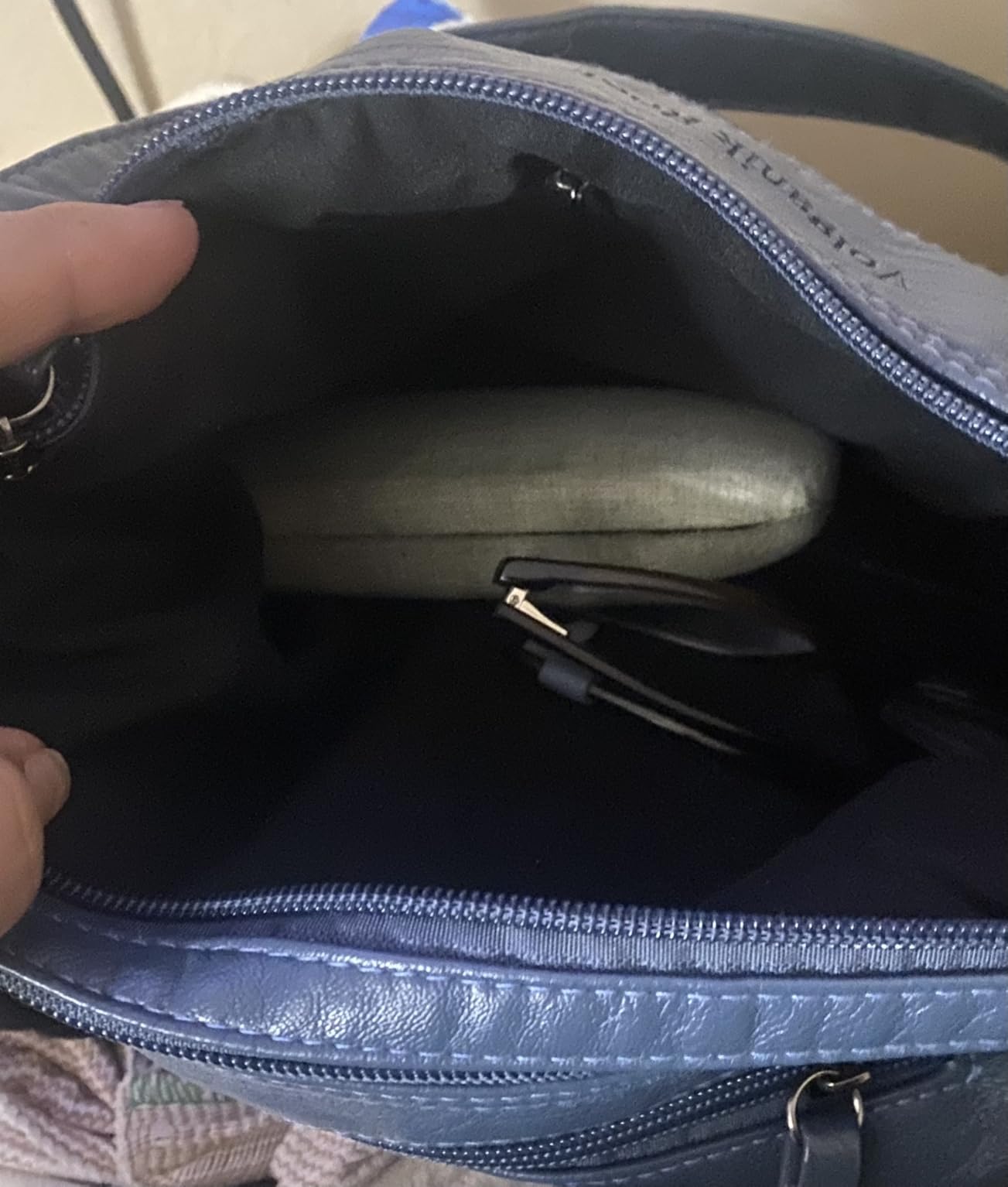 VOLGANIK ROCK Shoulder Purse customer photo 1