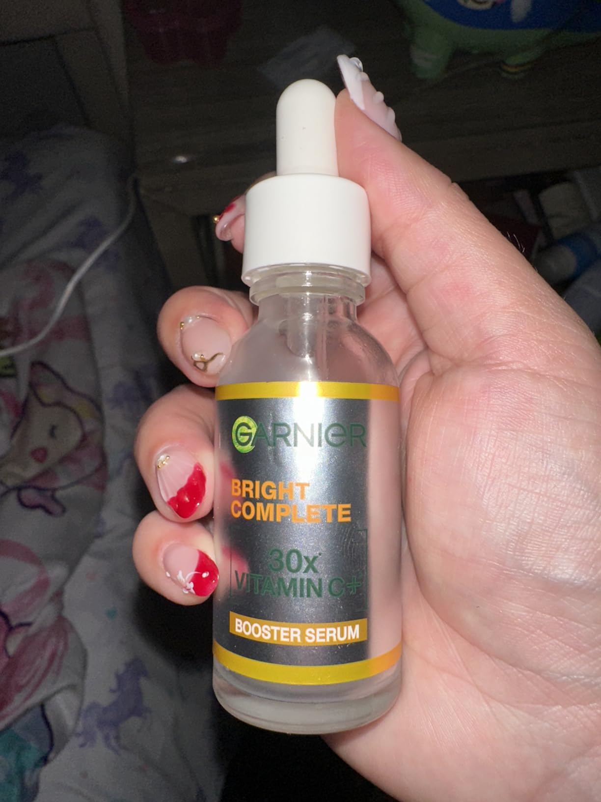 Garnier Bright Complete VITAMIN C Booster Face Serum, 30ml customer photo 1