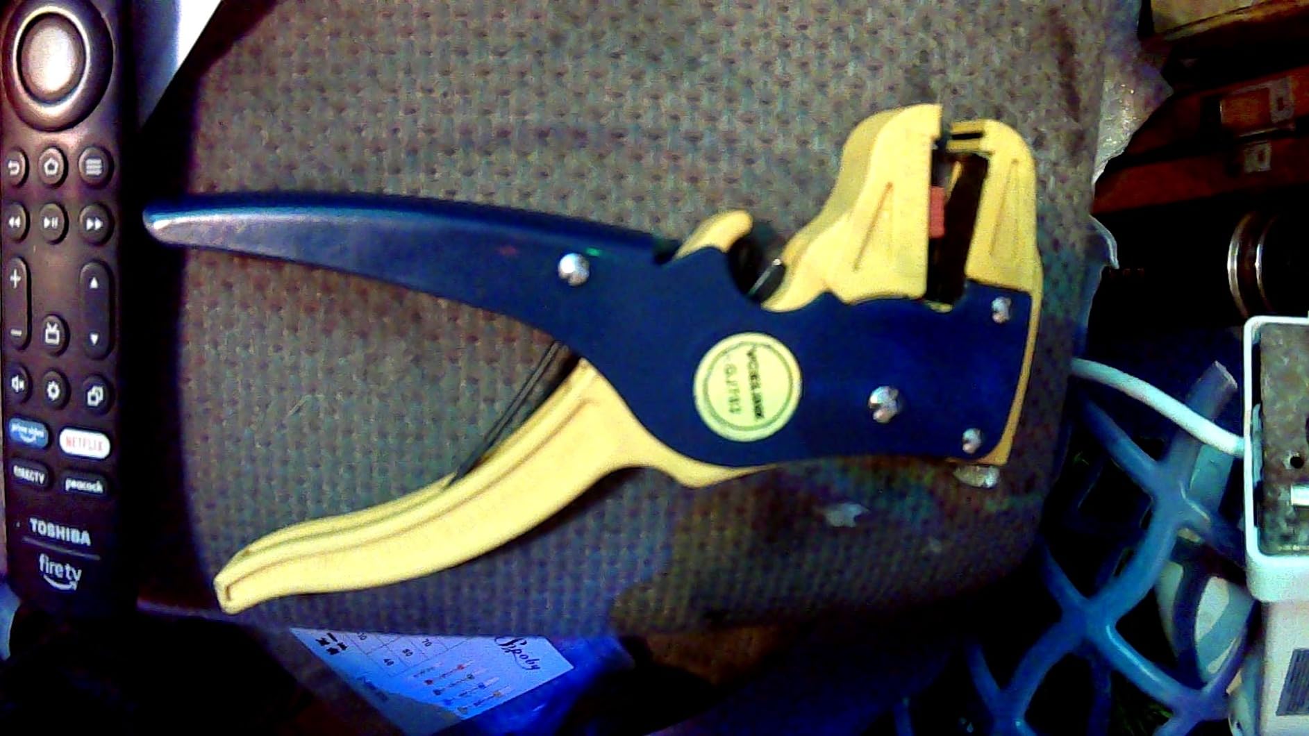 VCELINK Wire Stripper and Cutter, Quick Strip Automatic Wire Stripper customer photo 2