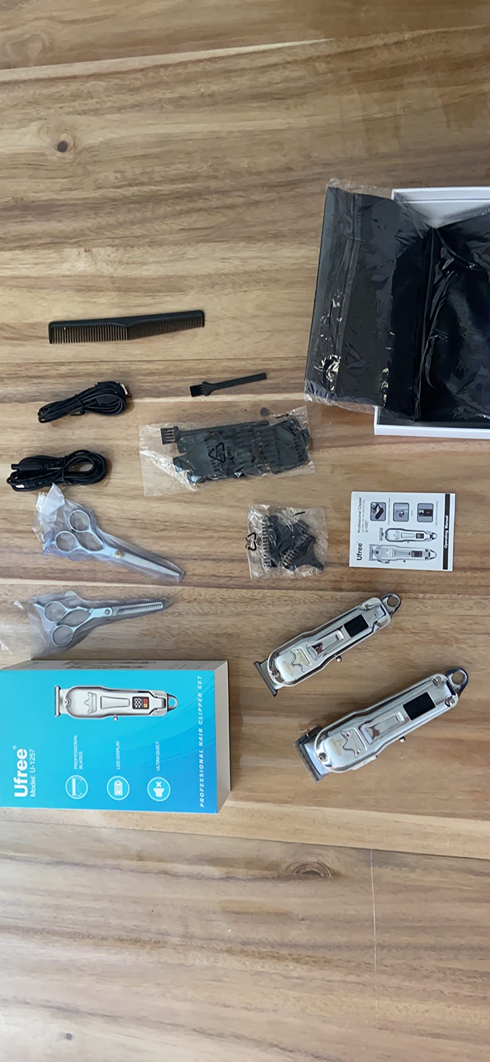 Ufree Hair Clippers for Men, Cordless Trimmer Set with LED Display, Silver customer photo 1