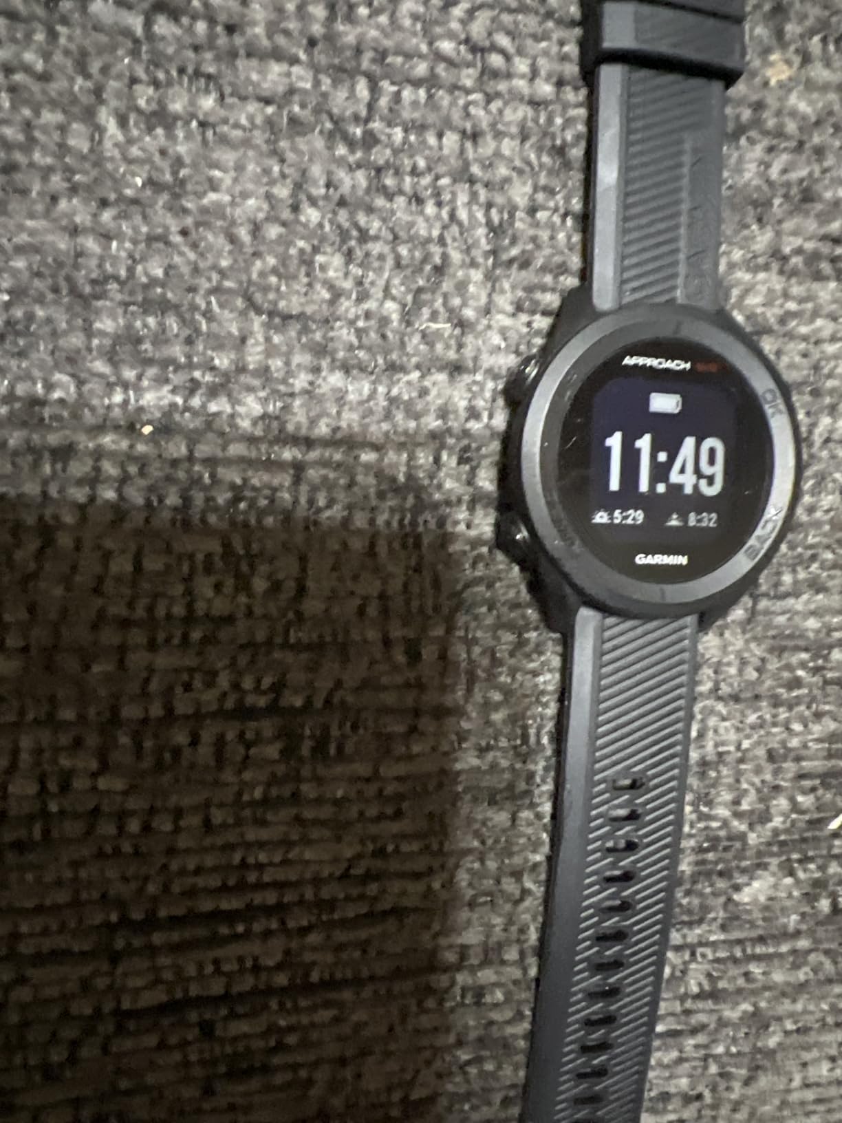 Garmin Approach S12, Easy-to-Use GPS Golf Watch, 42k+ Preloaded Courses, Black, 010-02472-00 customer photo 1
