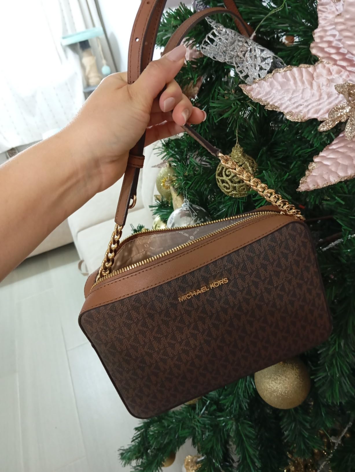 Michael Kors Jet Set Crossbody customer photo 2