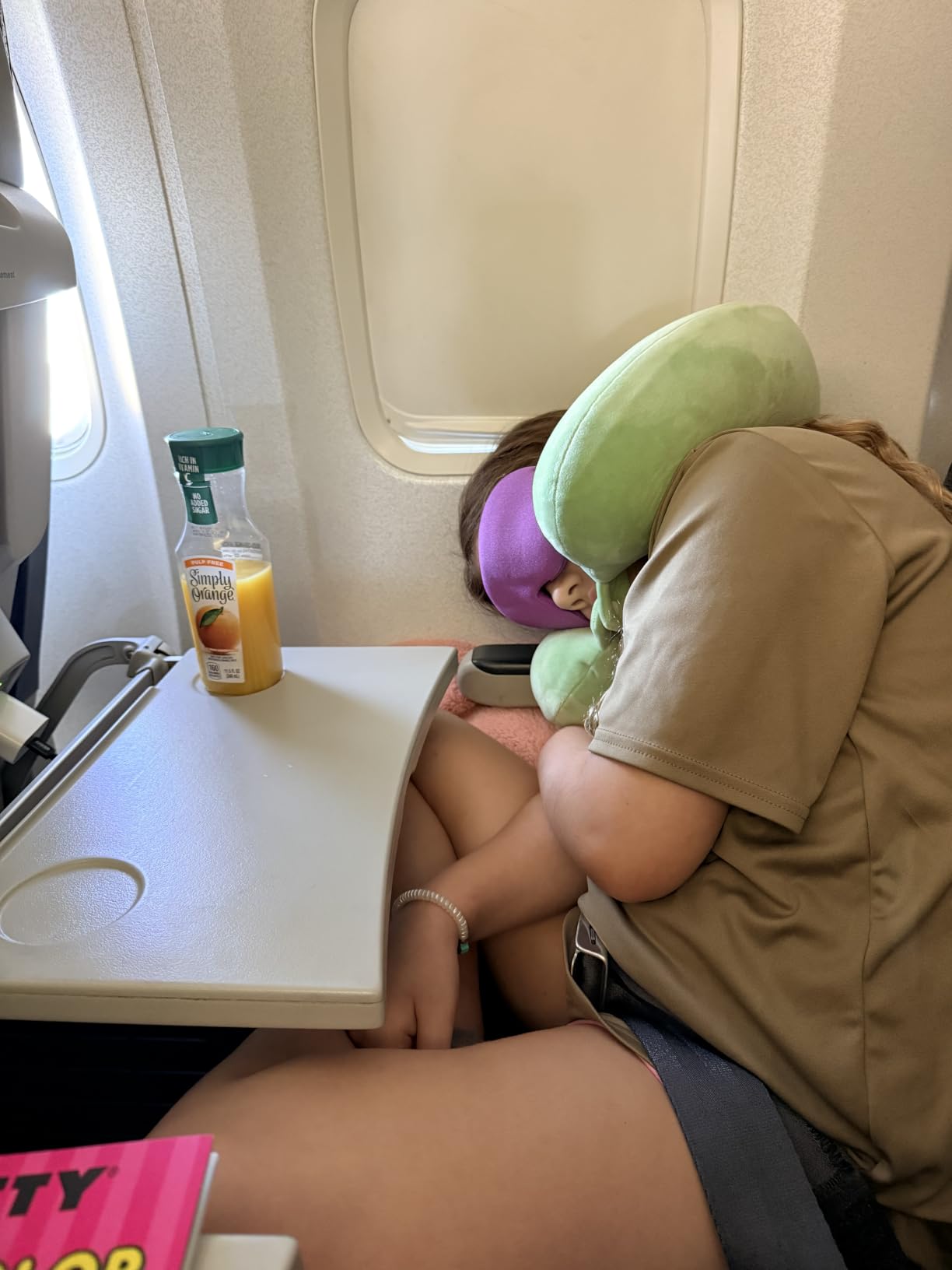 Neck Pillows for Sleeping, Memory Foam Travel Pillow, Pink customer photo 1
