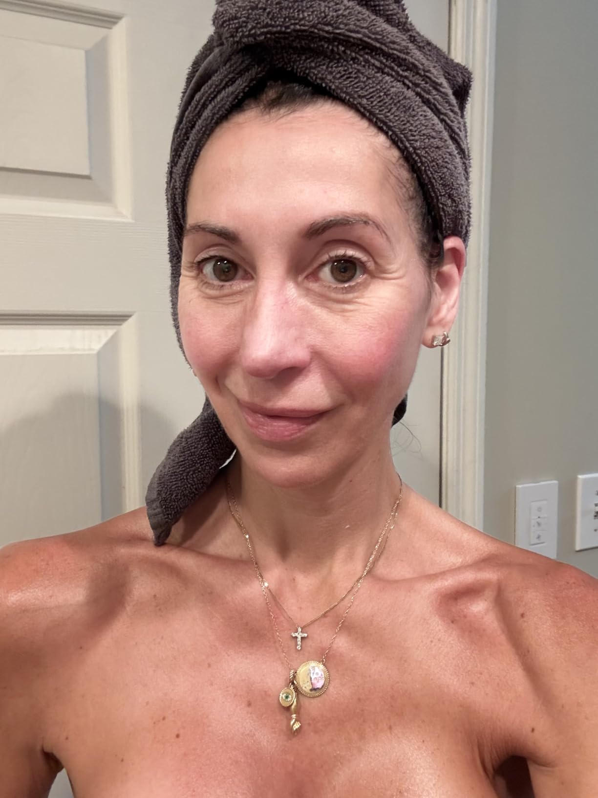 e.l.f. SKIN Holy Hydration! Face Cream SPF 30 Sunscreen Moisturizer, 1.7 oz customer photo 2