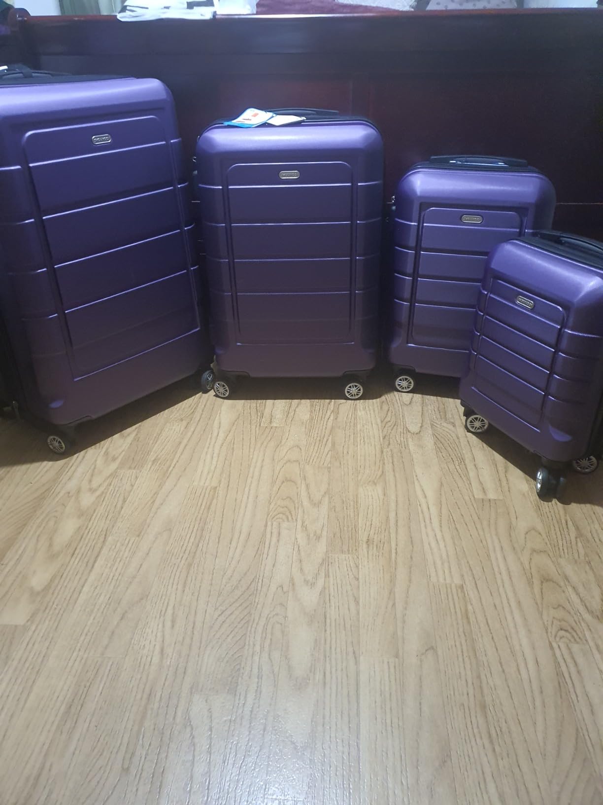 SHOWKOO G-Series Luggage set 4pcs, 100% PC Durable Hardshell Suitcase customer photo 2