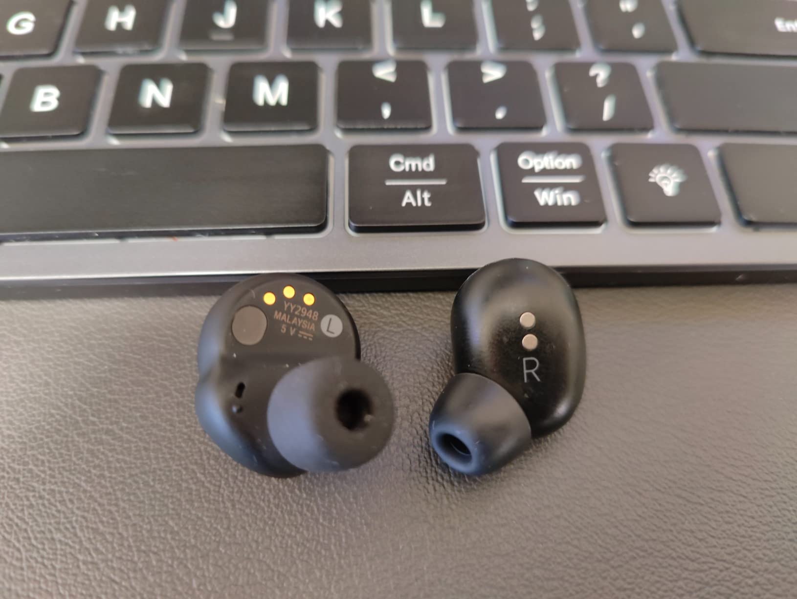 Google Pixel Buds Pro - Noise Canceling Earbuds - Up to 31 Hour Battery Life with Charging Case - Bluetooth Headphones - Compatible with Android - Coral customer photo 1