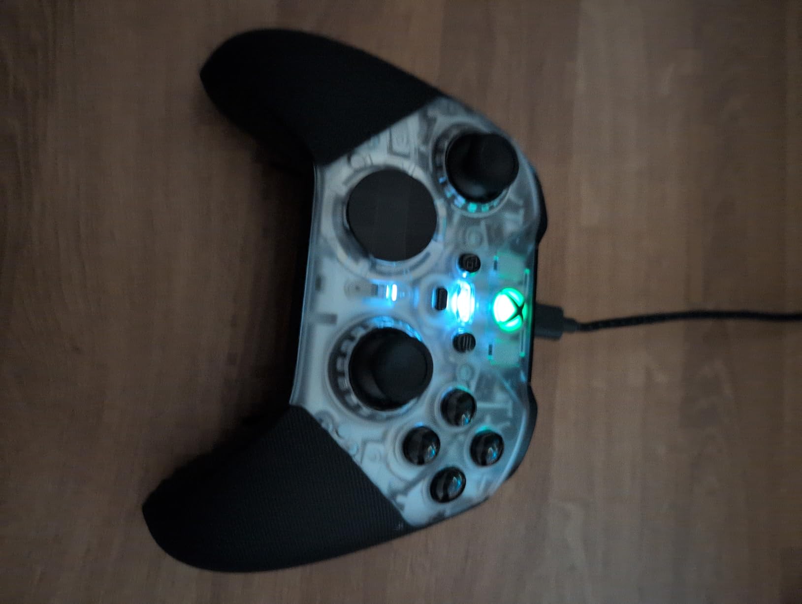 Xbox Elite Series 2 Core customer photo 1