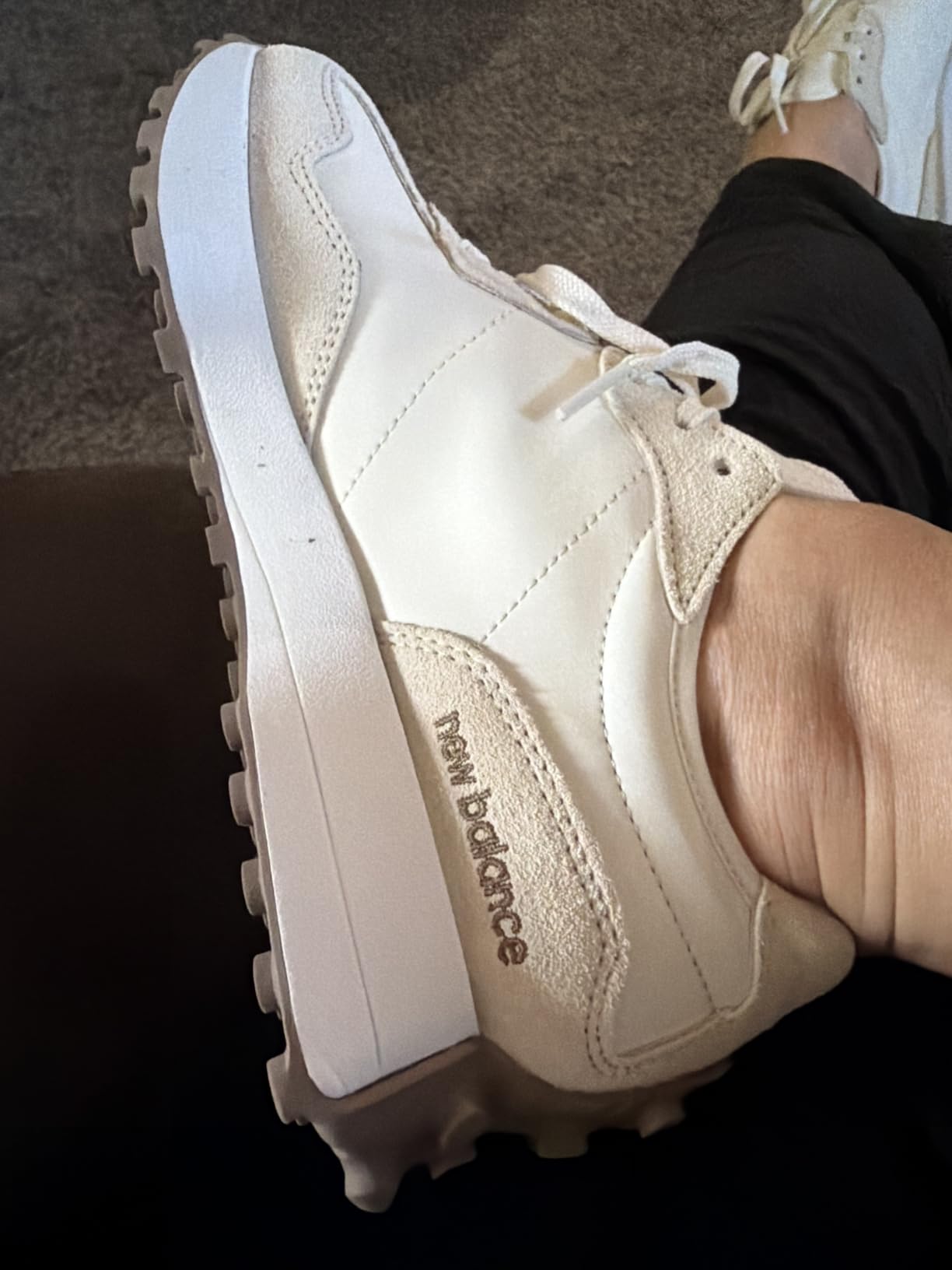 New Balance Women's 327 customer photo 1