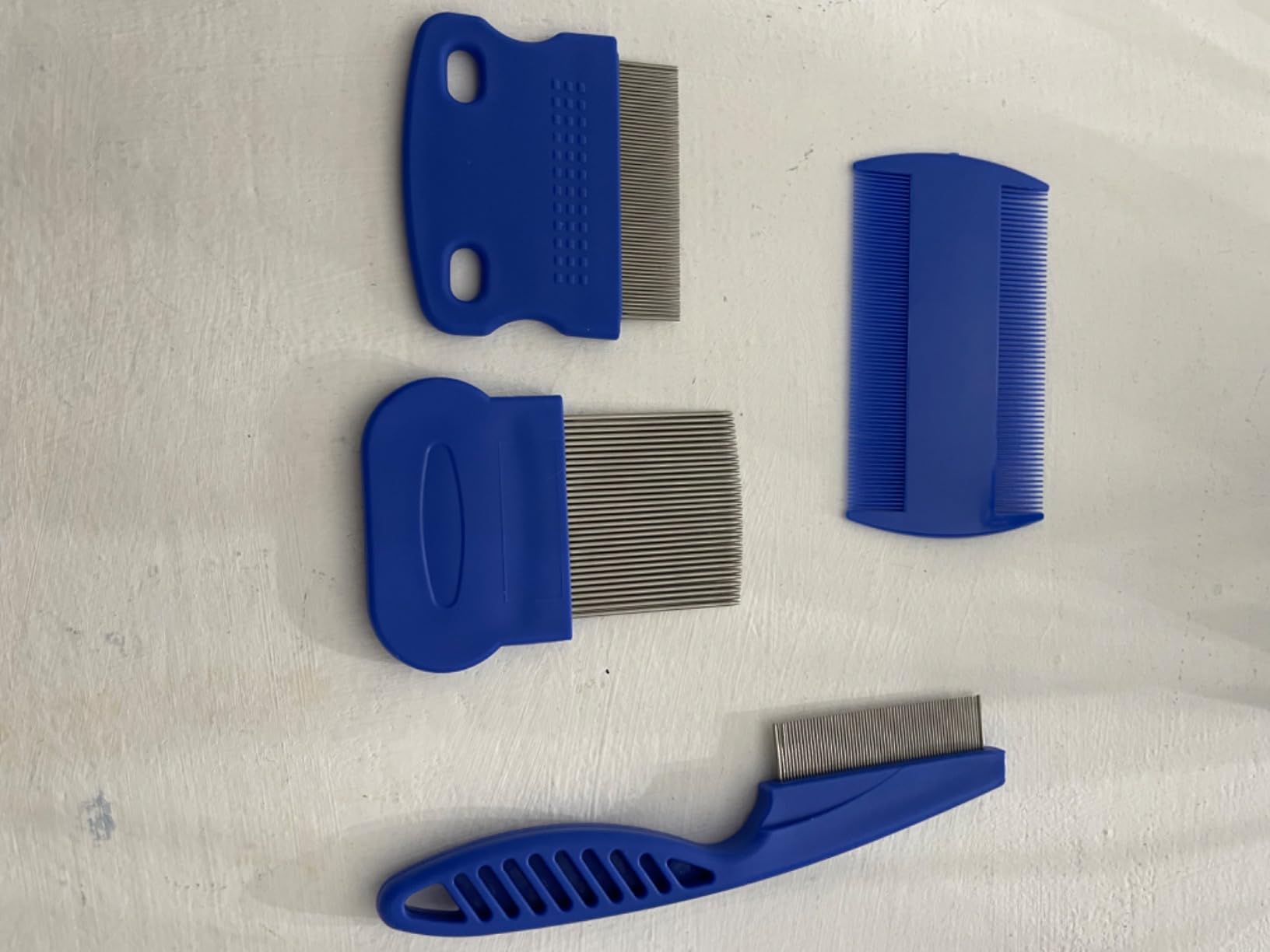 4-in-1 Pet Comb Set: Flea Lice Comb for Cats & Dogs, 4 Styles, All Hair Types, Blue customer photo 2