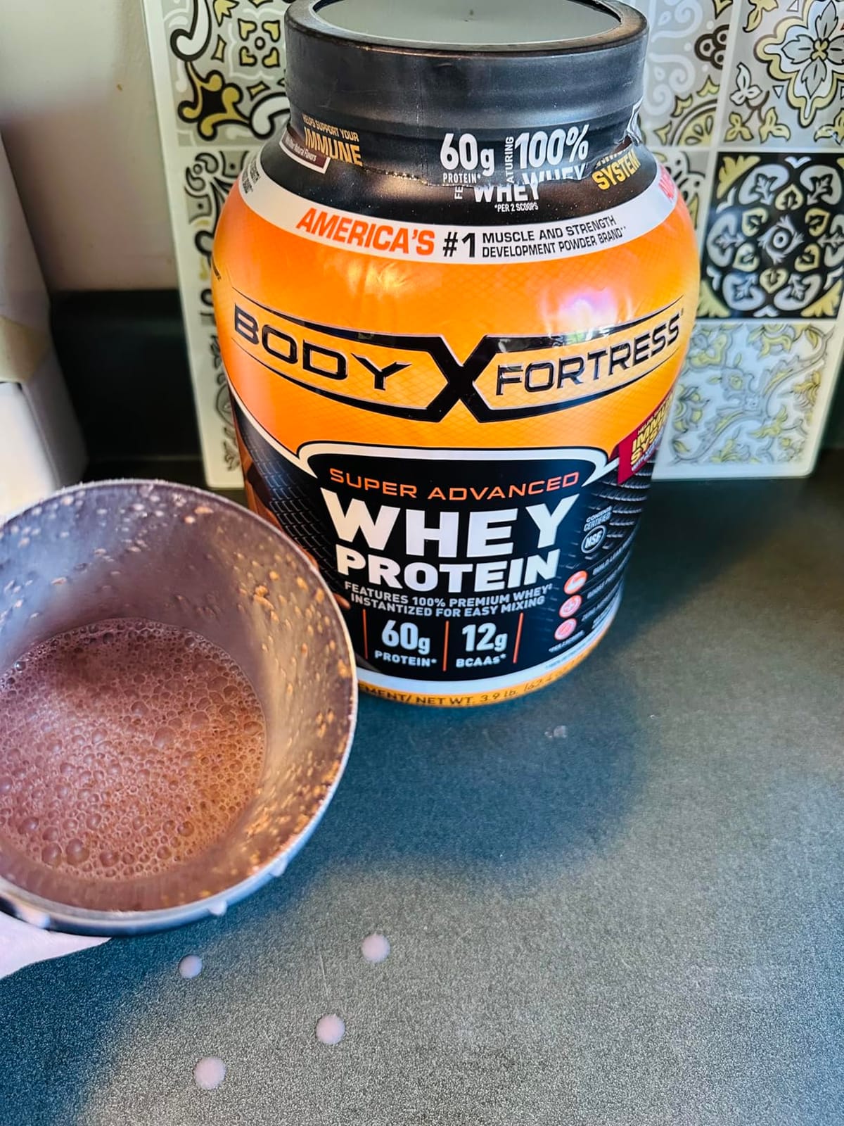 Body Fortress Super Advanced Whey Protein, Chocolate, 1.78 lbs customer photo 2