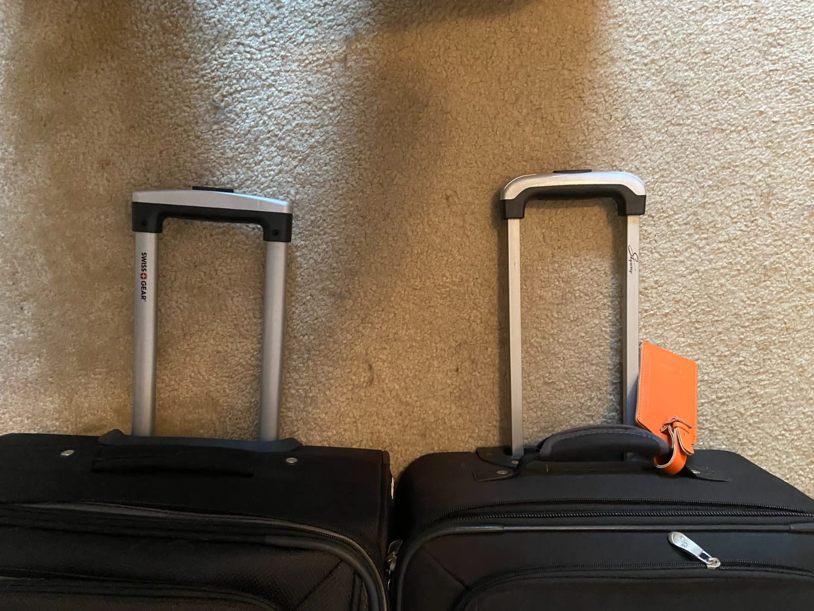 SwissGear Sion Softside customer photo 2