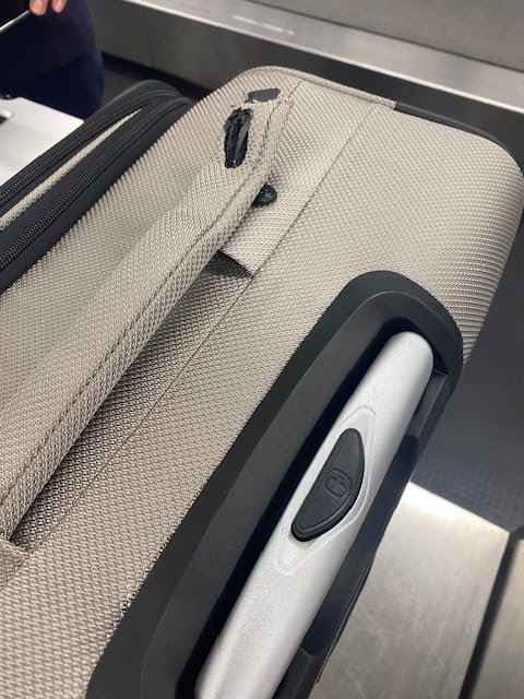 SWISSGEAR Sion Softside Expandable Spinner Luggage Durable Lightweight Travel Suitcase, Merlot, Checked-Large customer photo 2