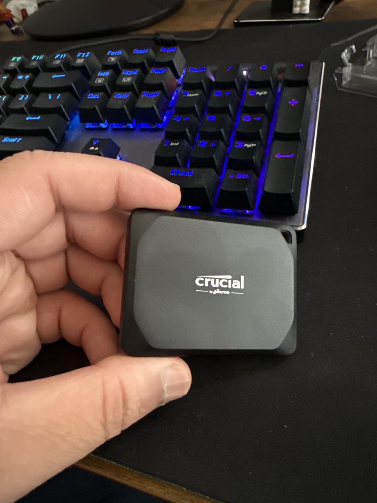 Crucial X10 Pro 1TB customer photo 1