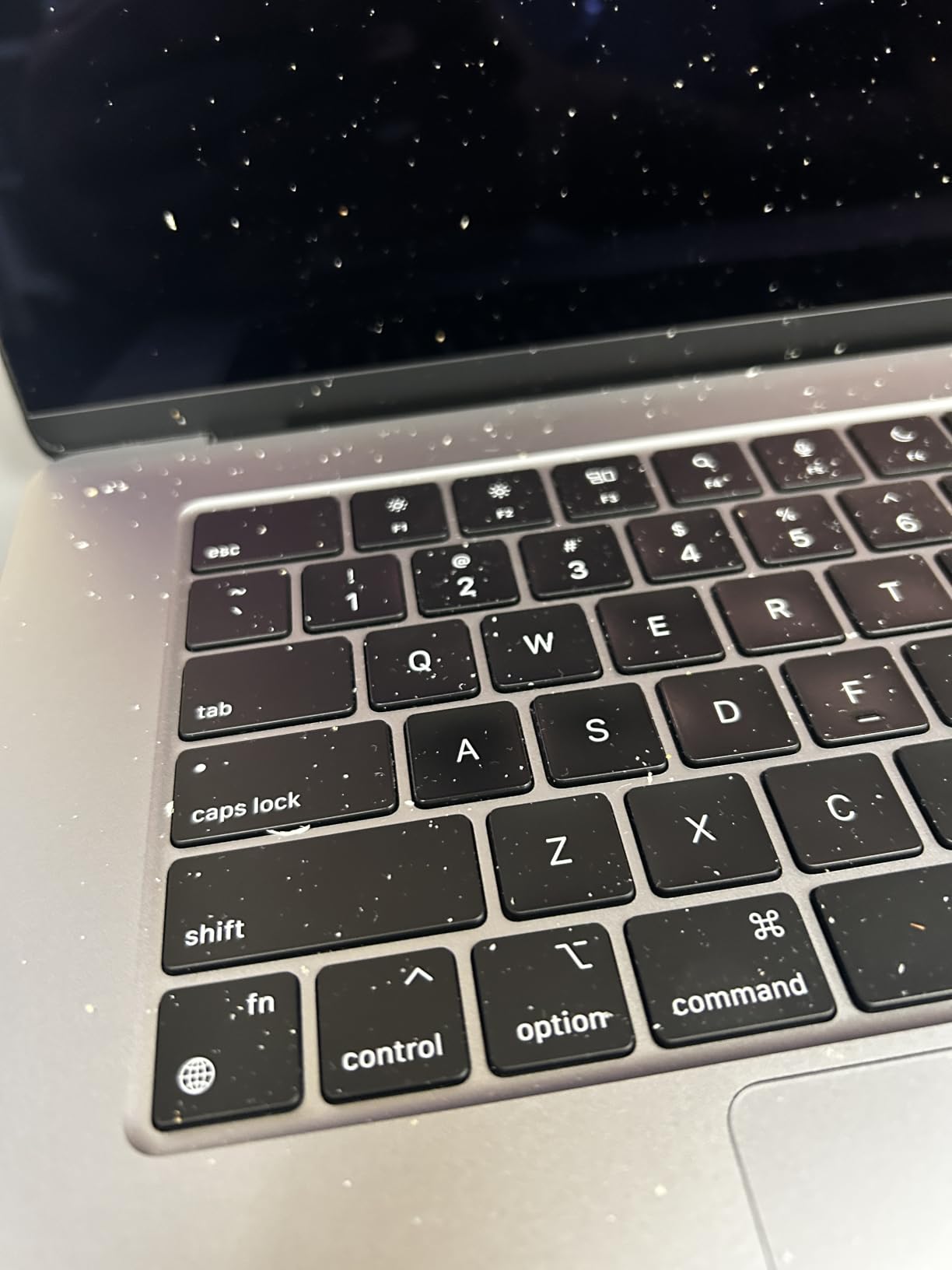 MacBook Air M2 15-inch customer photo 2