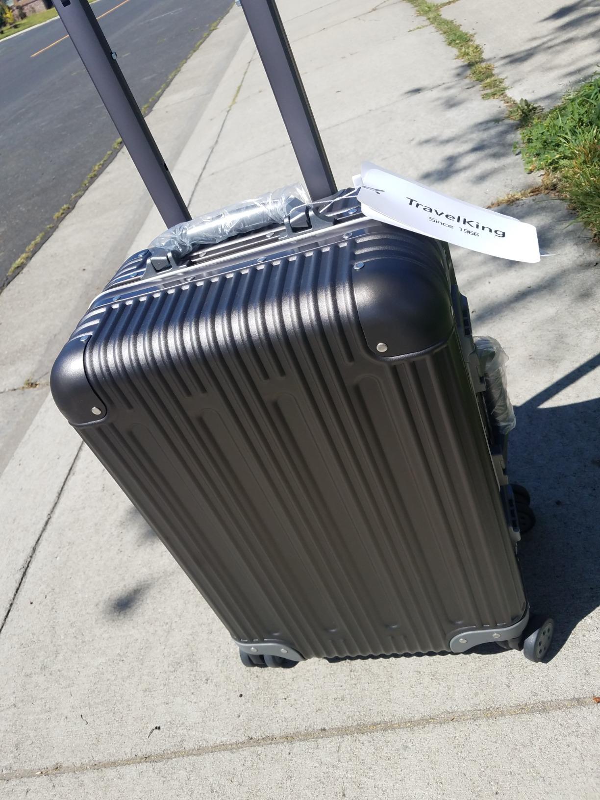 TRAVELKING All Aluminum Luggage Carry On Spinner Hard Shell Suitcase Lightweight Metal Suitcases 20“ & 28 Inch Luggage Set customer photo 1