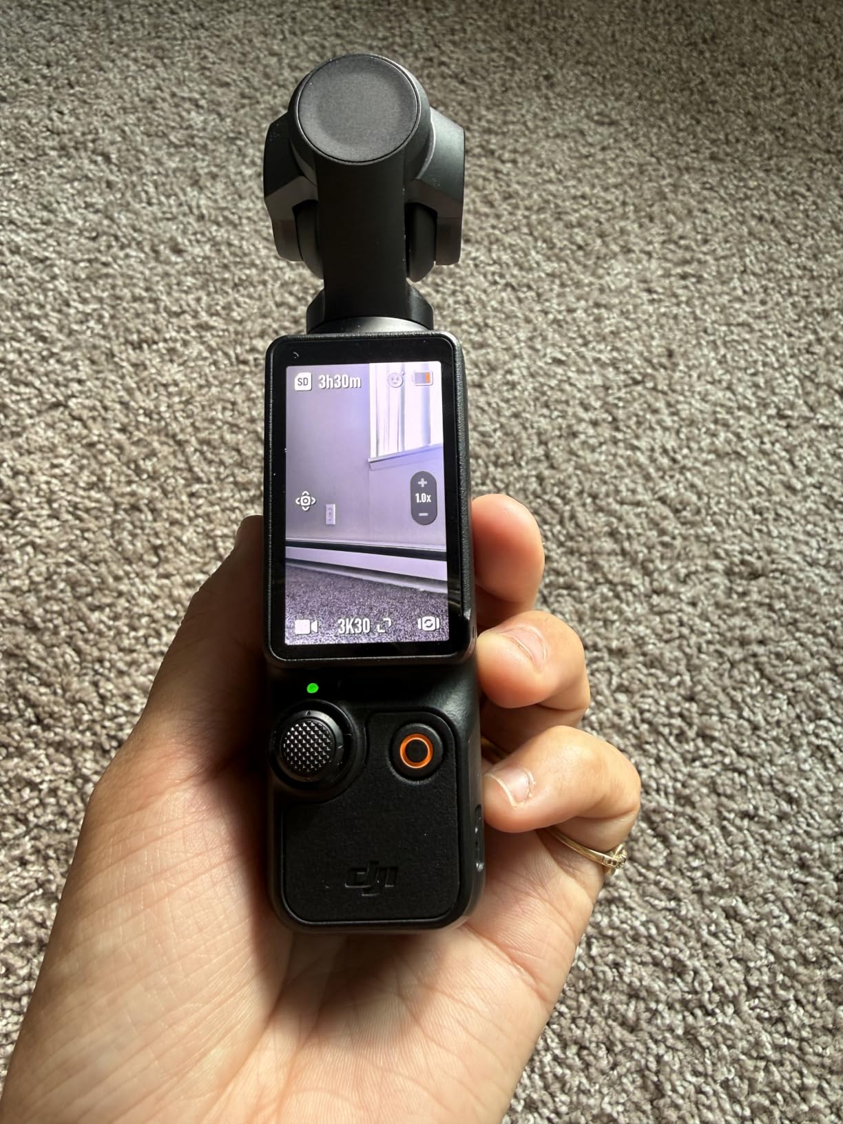 DJI Osmo Pocket 3 Creator Combo, Vlogging Camera with 1'' CMOS & 4K/120fps customer photo 2