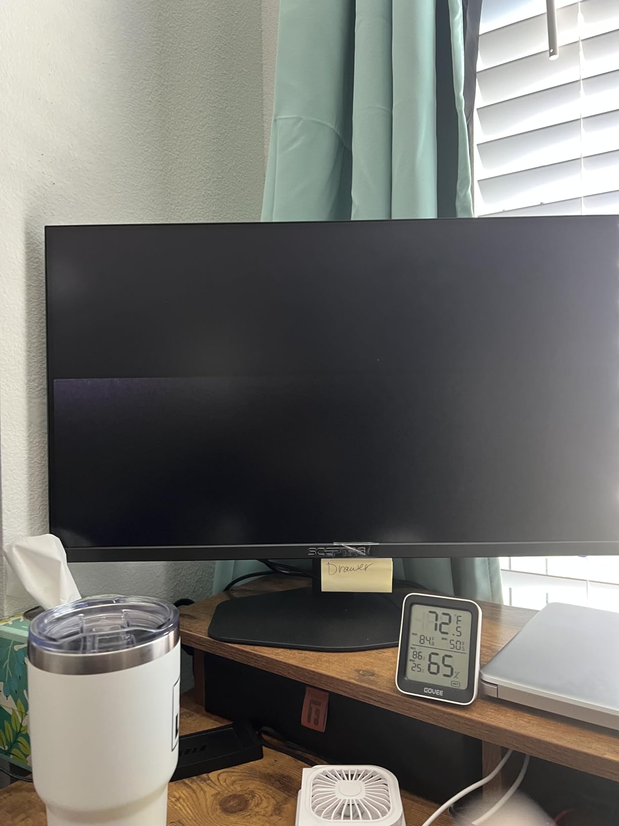 Sceptre 27-inch Prime Gaming Monitor 100Hz 1ms DisplayPort HDMI x2 100% sRGB AMD FreeSync Build-in Speakers, Eye Care Frameless Machine Black 2025 (E275W-FW100T Series) customer photo 2
