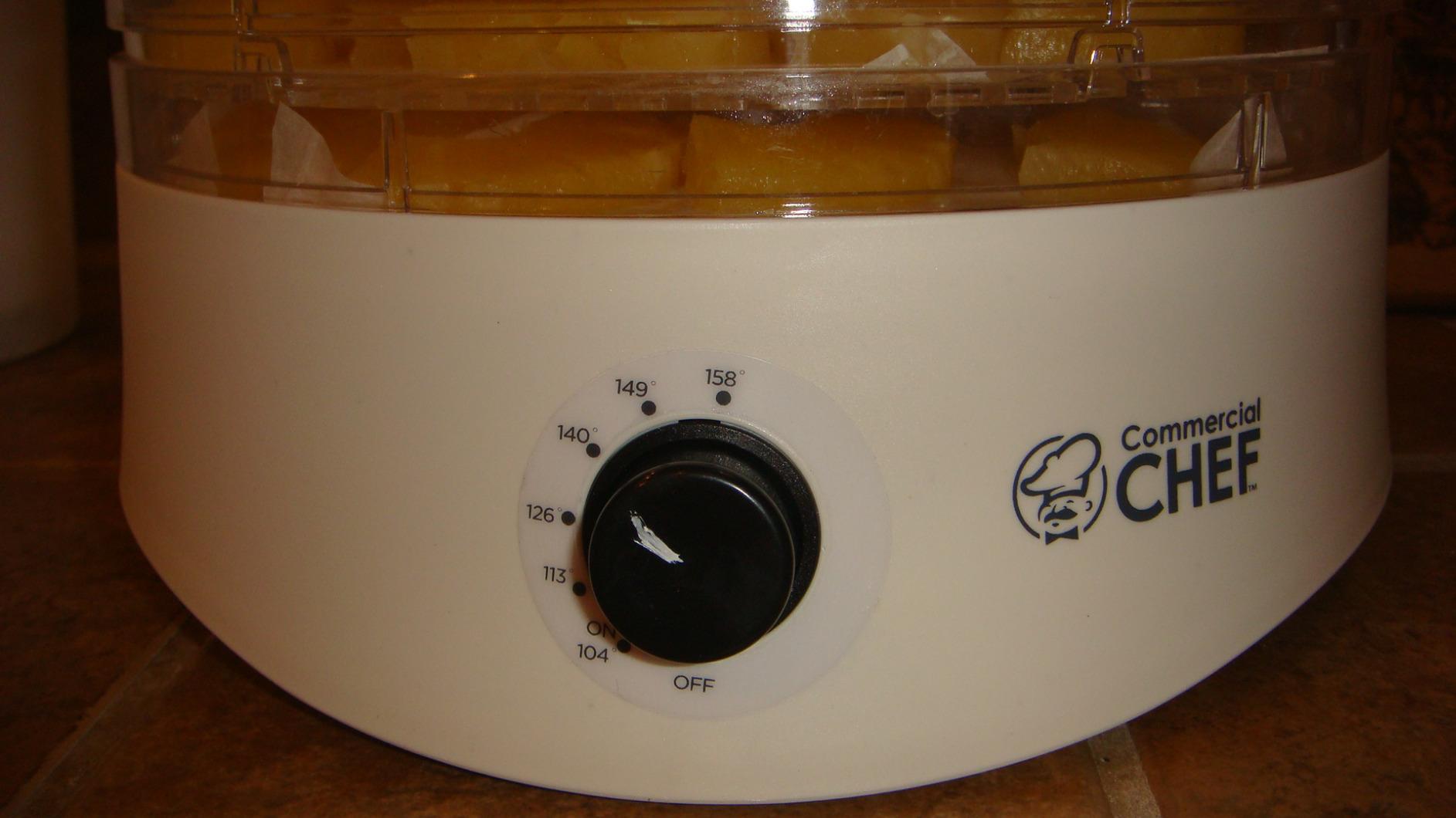 Commercial Chef Food Dehydrator, 5 BPA-Free 10” x 9.25” Trays, CHD200S customer photo 1