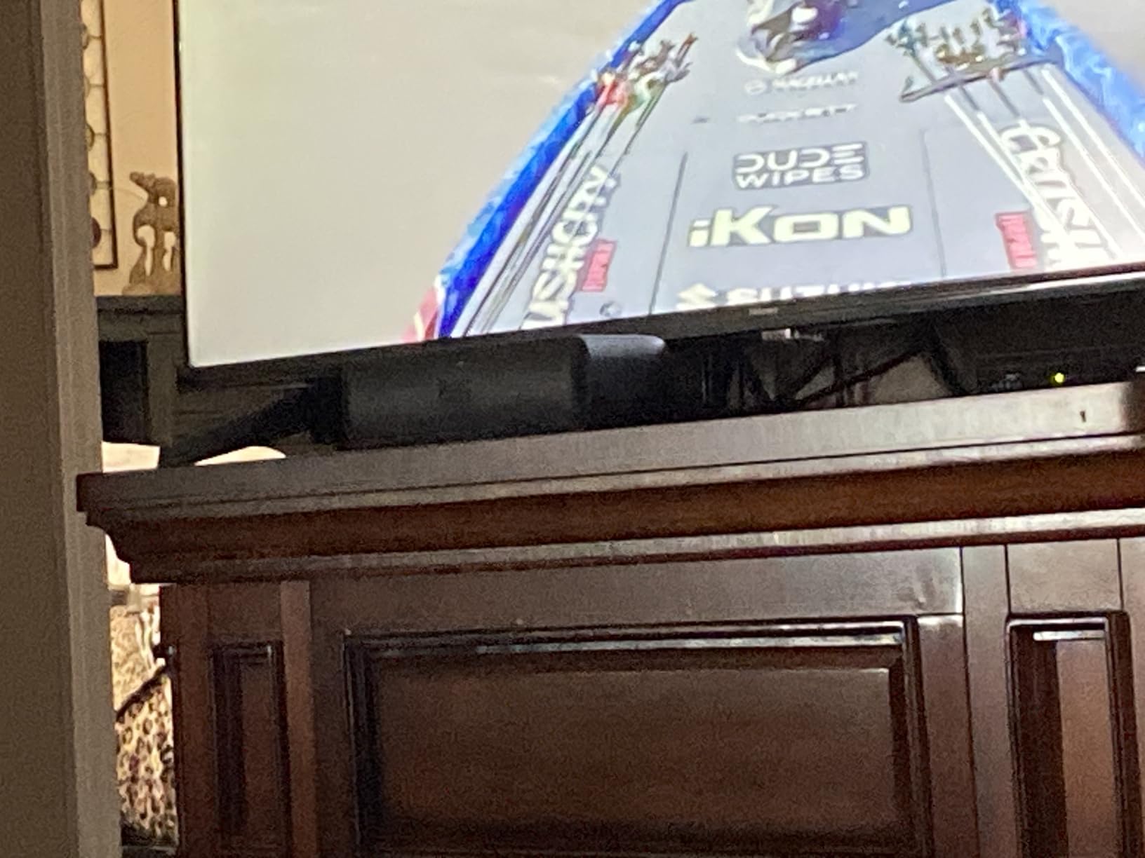 Roku Streambar SE customer photo 1