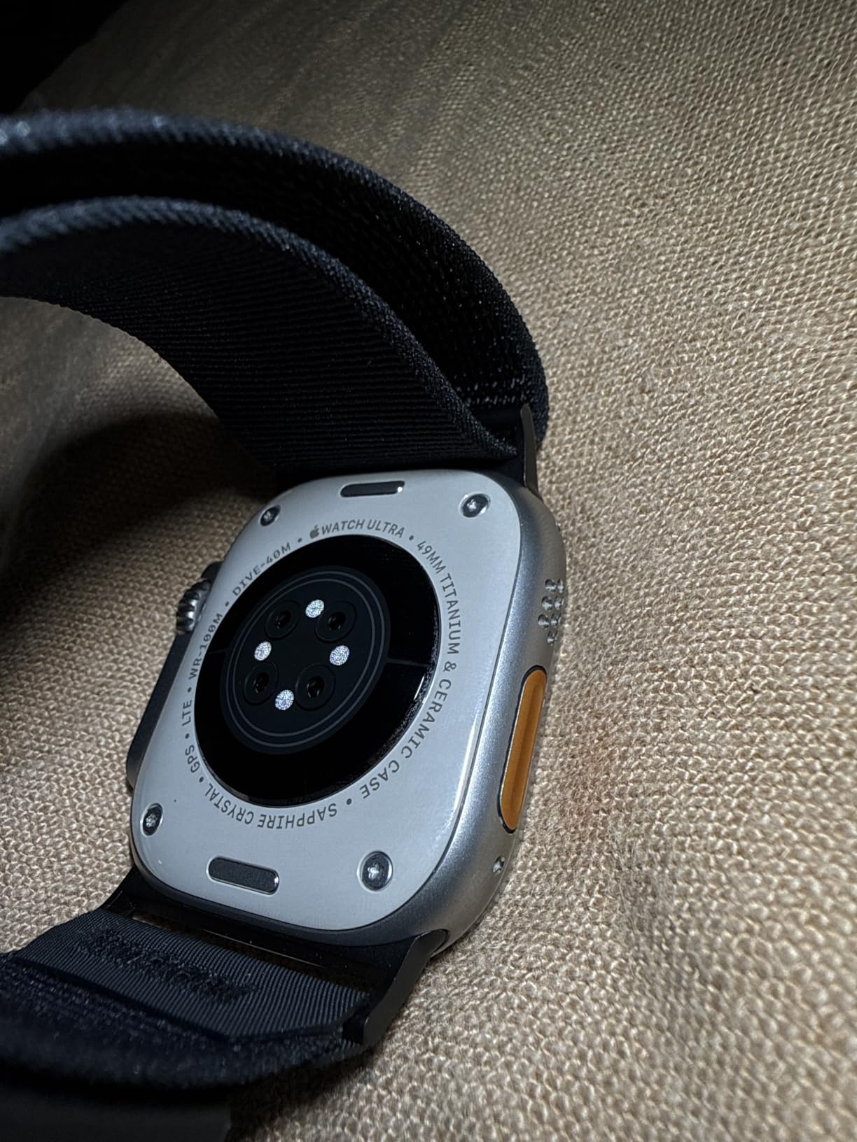 Renewed Apple Watch Ultra 2 customer photo 2